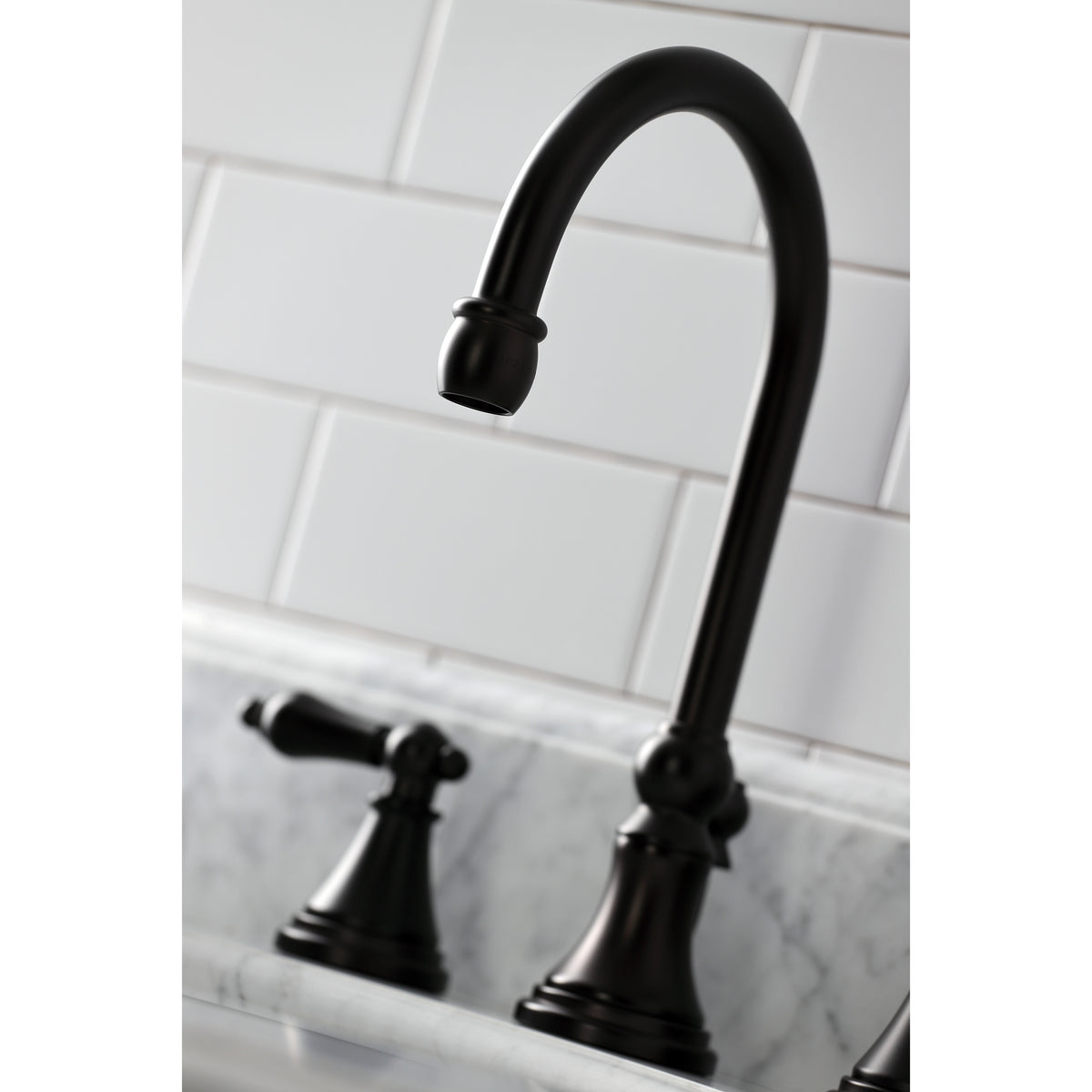 Kingston Brass KS2980AL Governor Widespread Bathroom Faucet