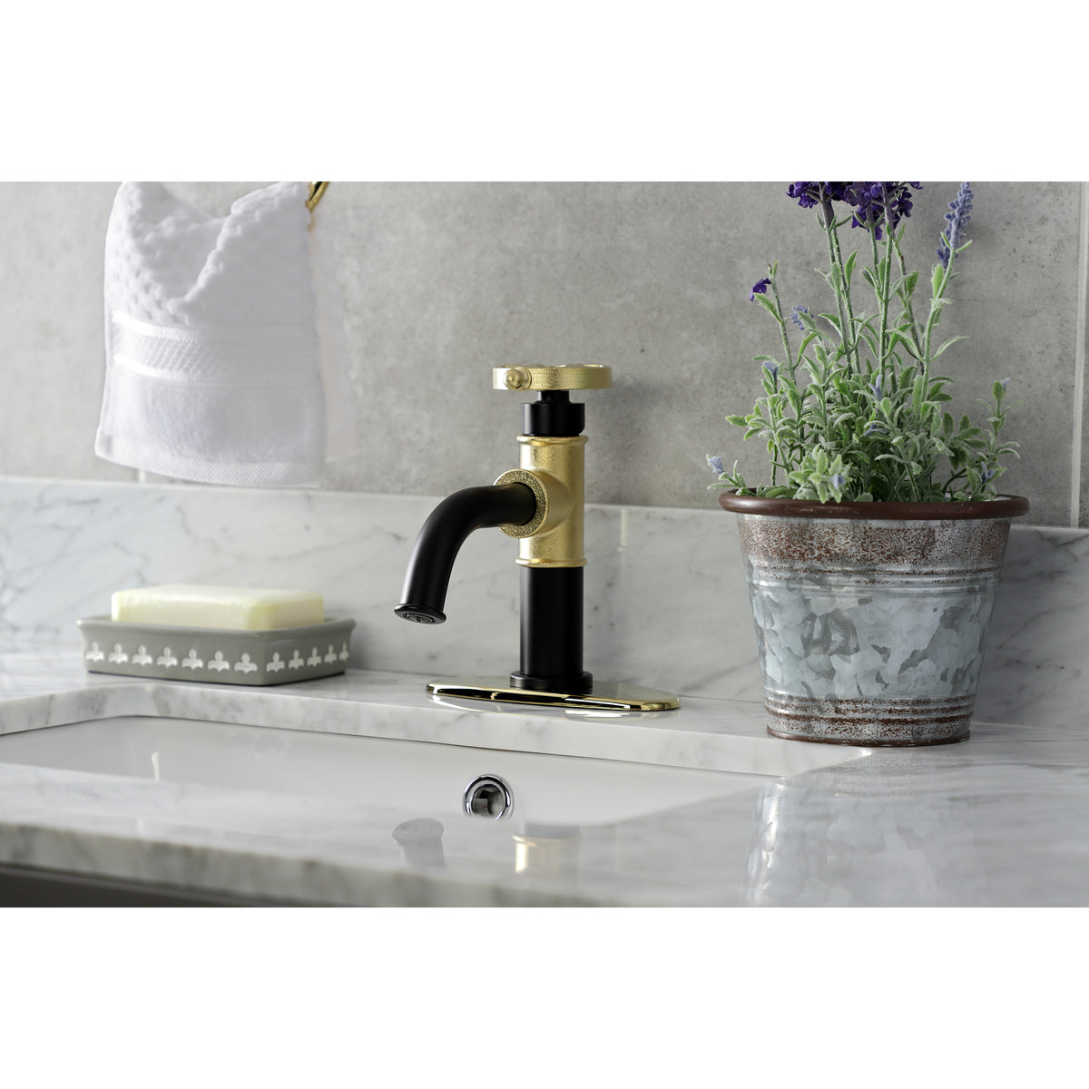 Kingston Brass KSD2824RX Belknap Single-Handle Bathroom Faucet with Push Pop-Up