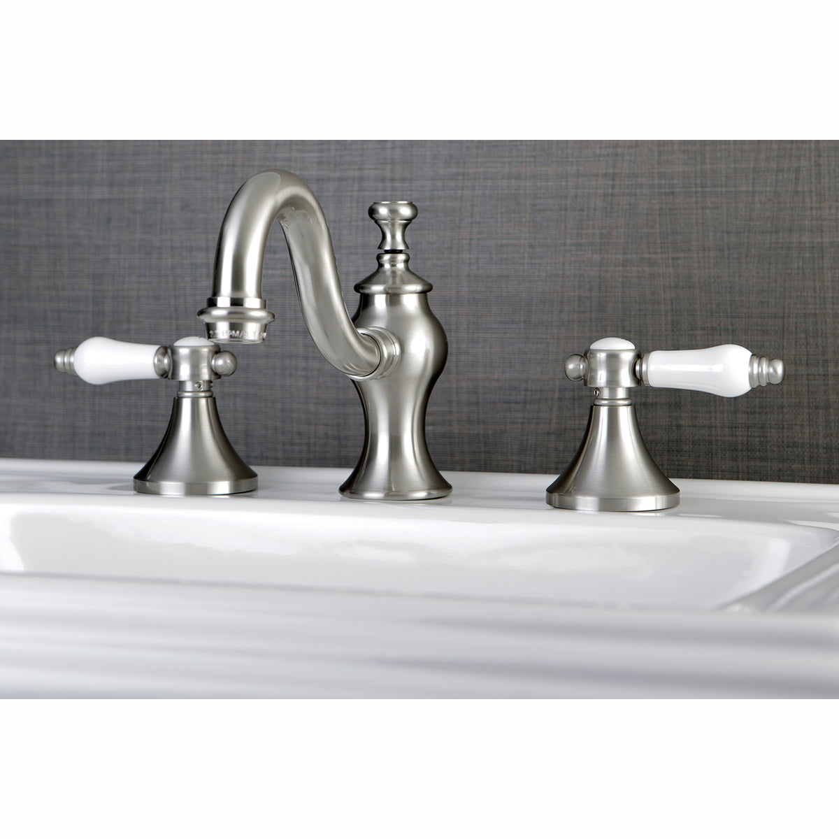 Kingston Brass KC7168BPL 8 in. Widespread Bathroom Faucet
