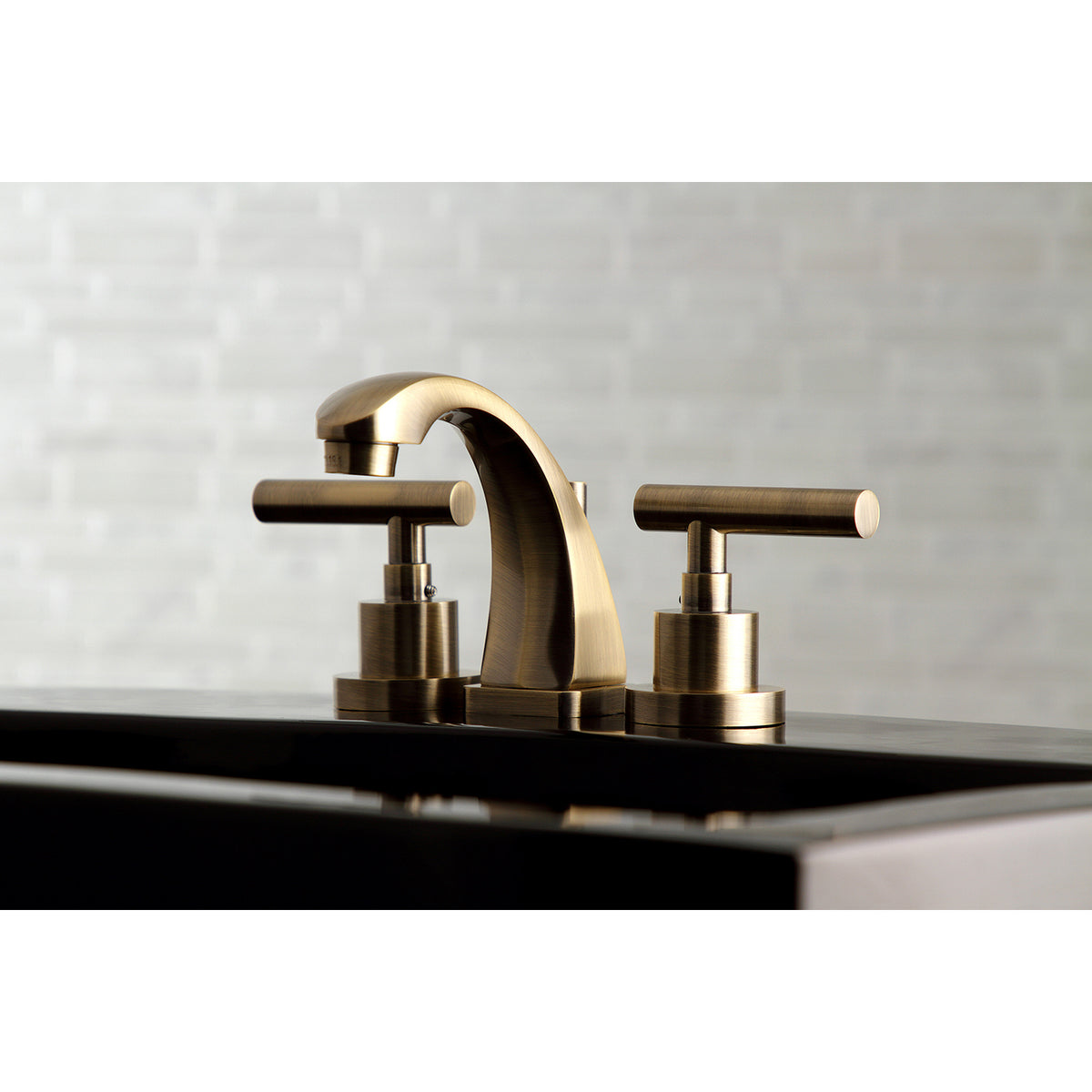 Kingston Brass KS4943CML Manhattan 8 in. Widespread Bathroom Faucet