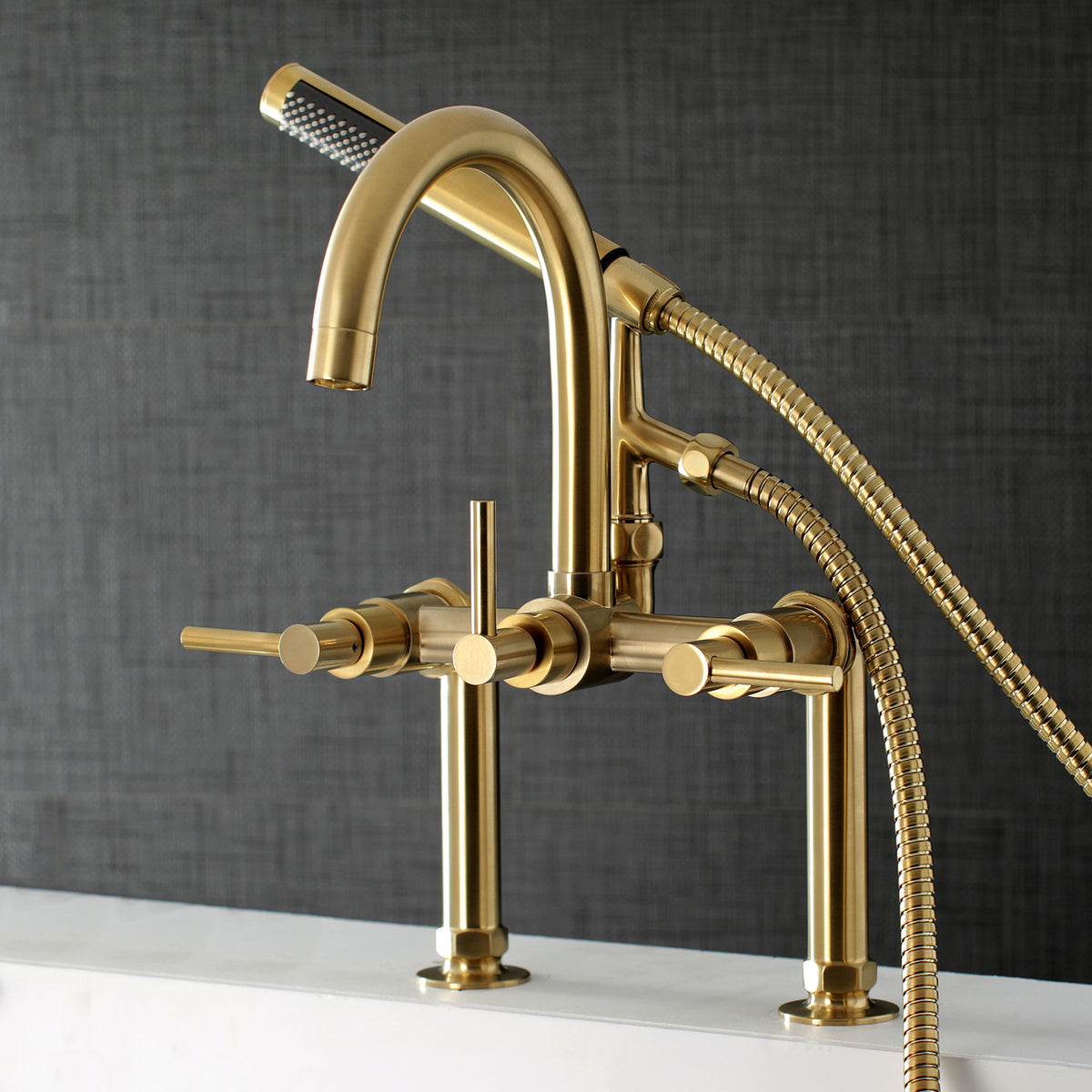 Aqua Vintage Concord 7-Inch Deck Mount Clawfoot Tub Faucet