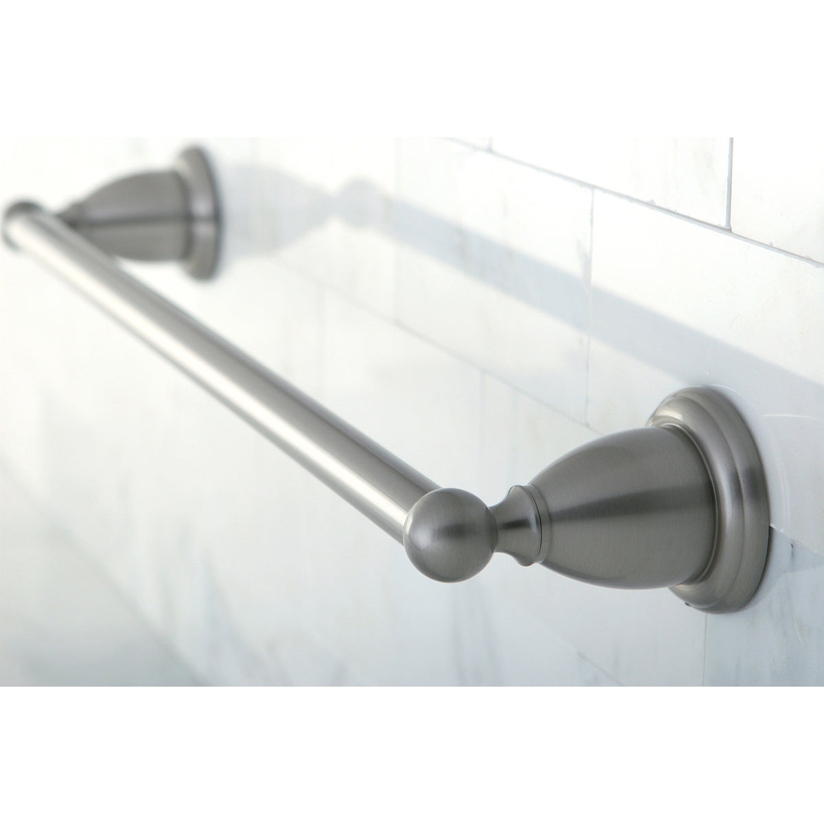 Kingston Brass Heritage 18" Towel Bar