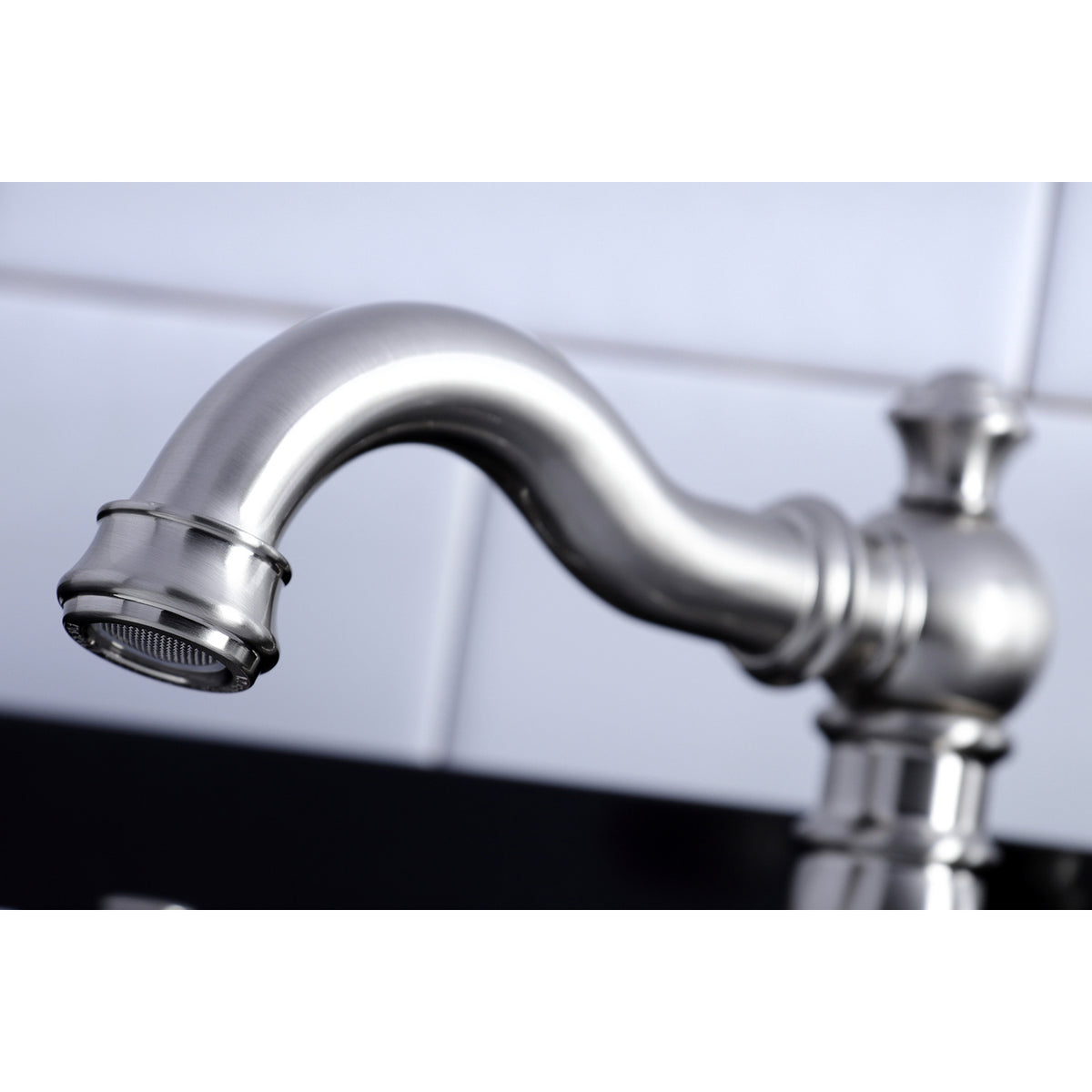 Fauceture FSC1972AX American Classic 8 in. Widespread Bathroom Faucet