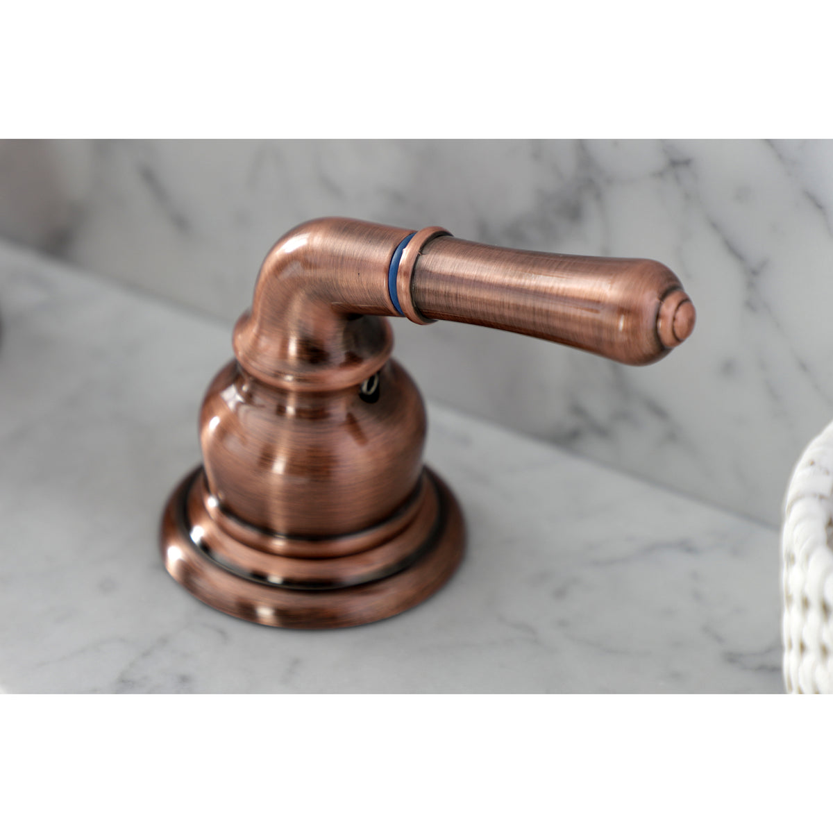 Kingston Brass KB963 Magellan Widespread Bathroom Faucet with Retail Pop-Up