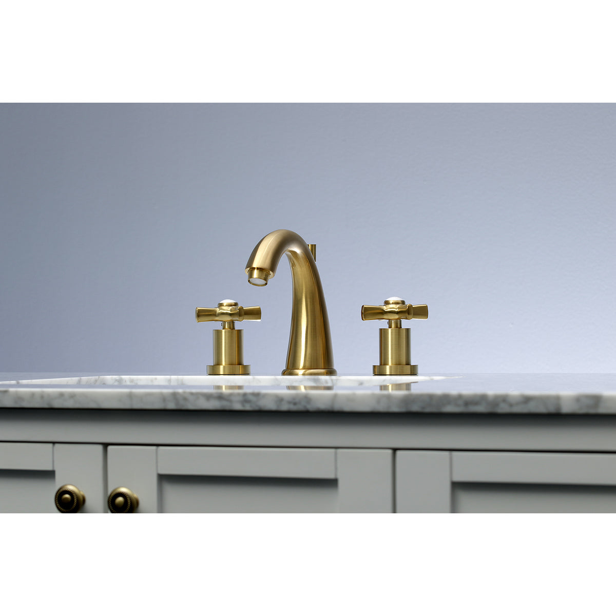 Kingston Brass KS2961ZX 8 in. Widespread Bathroom Faucet