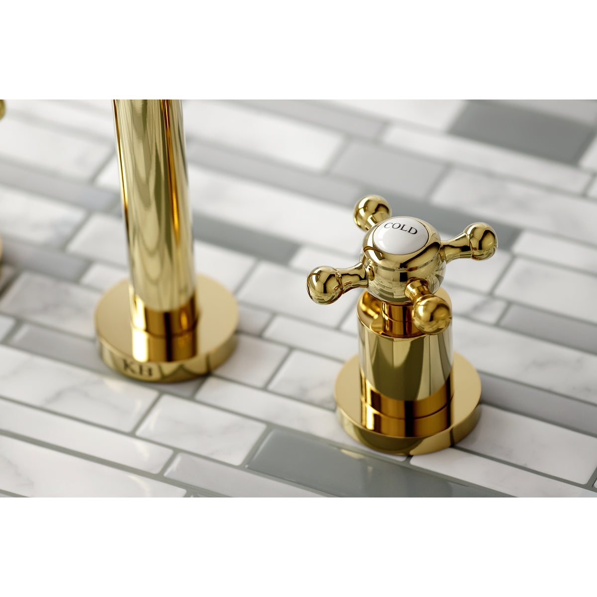 Metropolitan Two-Handle Wall Mount Tub Faucet