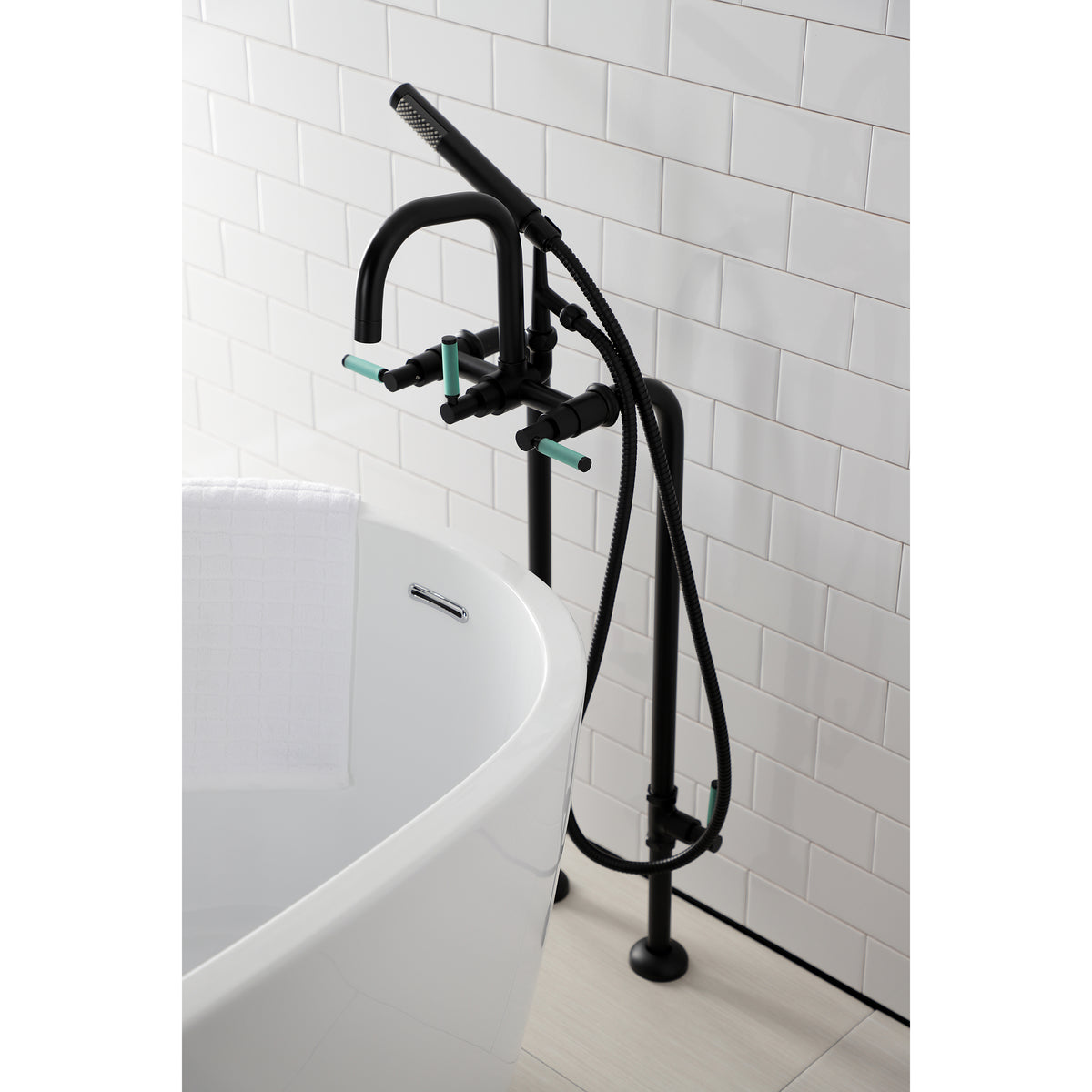 Vintage CCK8406DKL Concord Freestanding Tub Faucet with Supply Line,Stop Valve