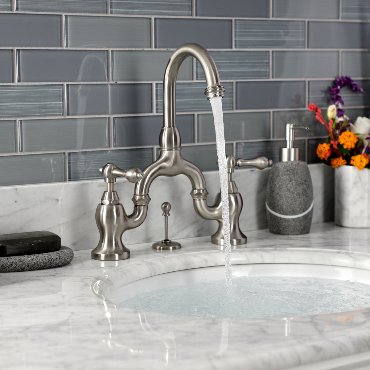 Kingston Brass KS7995AL English Country Bridge Bathroom Faucet with Brass Pop-Up