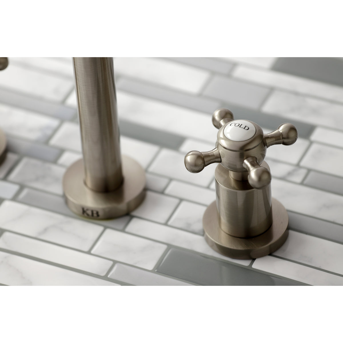 Metropolitan Two-Handle Wall Mount Tub Faucet