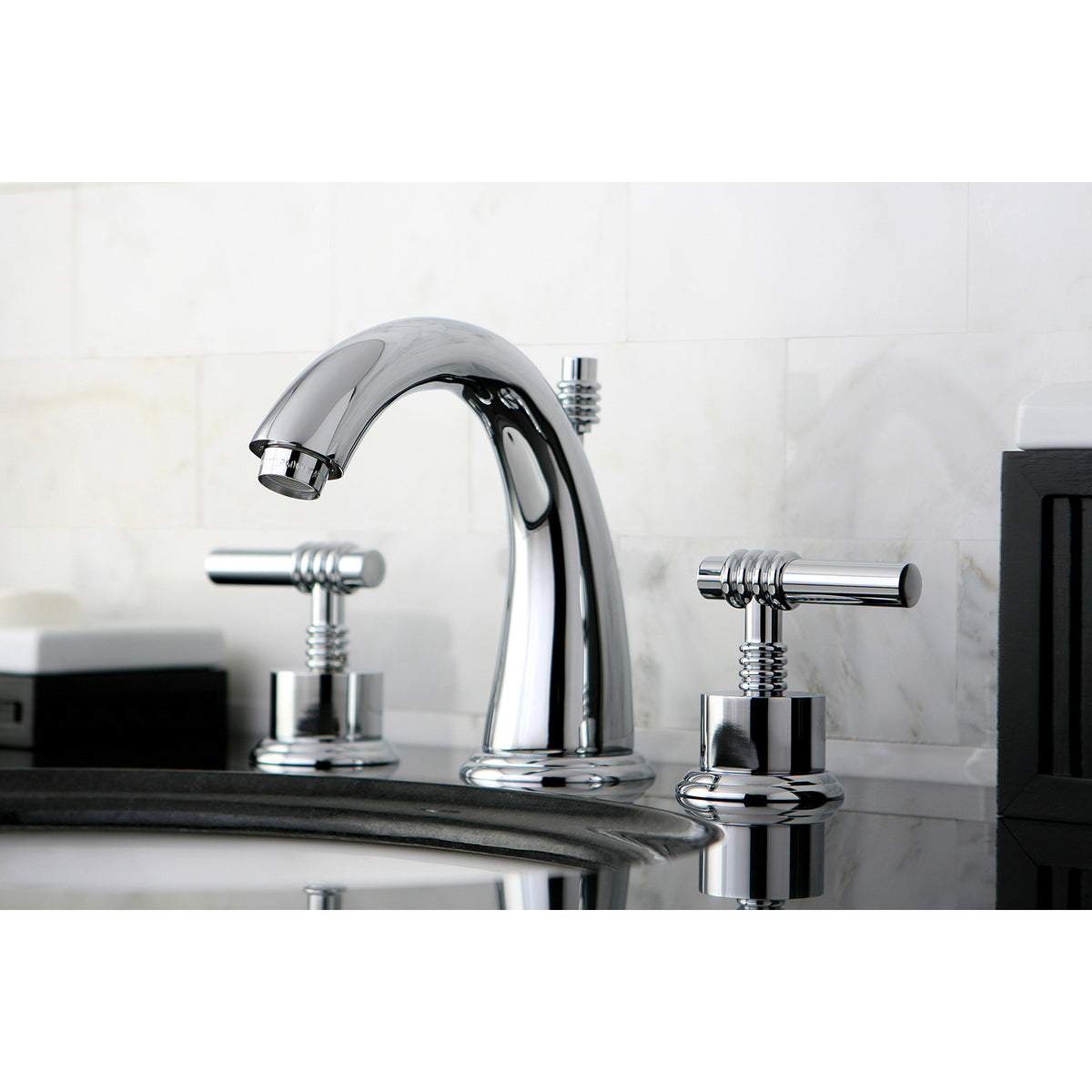 Kingston Brass KS2967ML 8 in. Widespread Bathroom Faucet