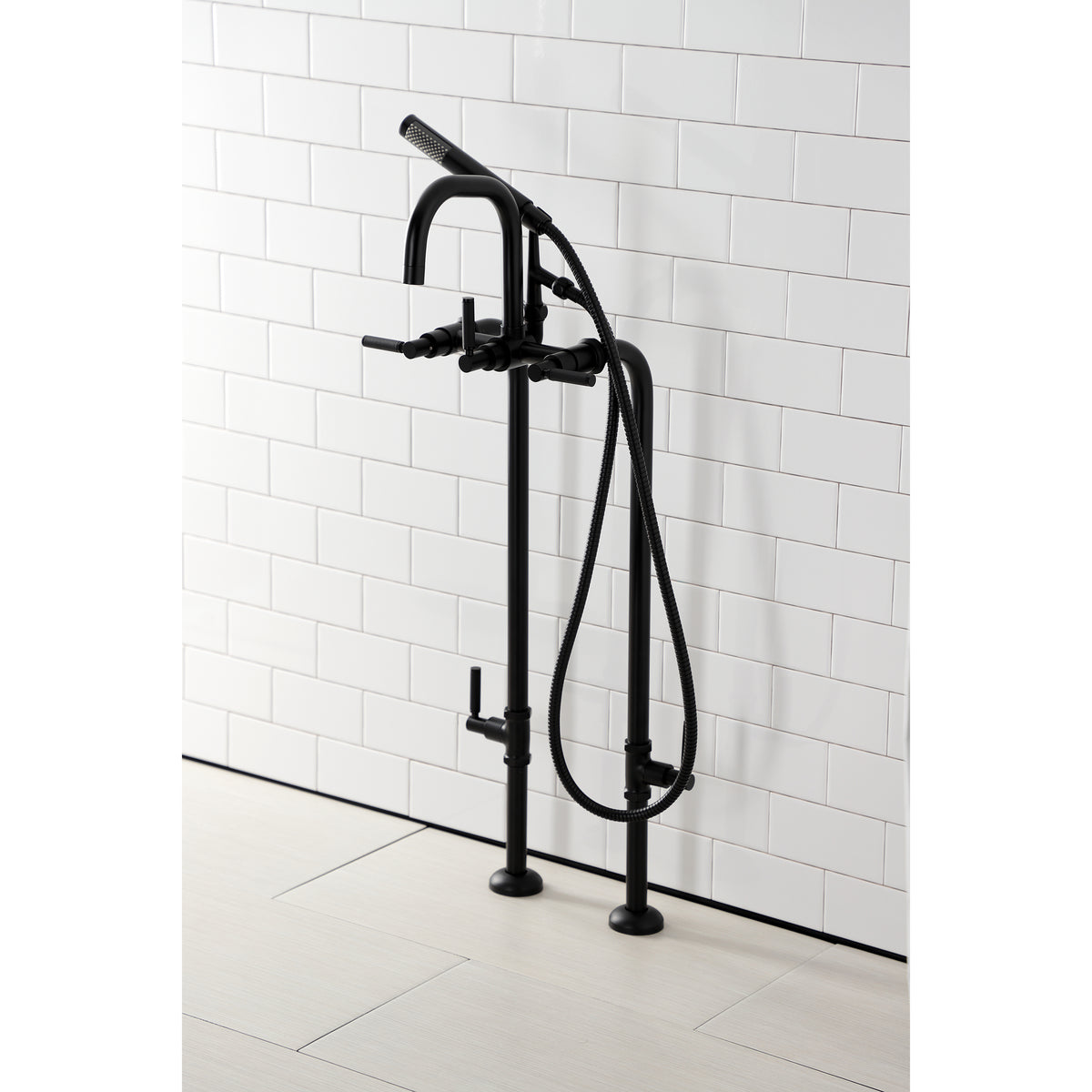 Vintage CCK8406DKL Concord Freestanding Tub Faucet with Supply Line,Stop Valve