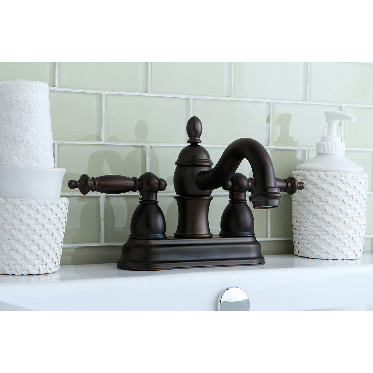 Kingston Brass KB3905TL Templeton 4 in. Centerset Bathroom Faucet