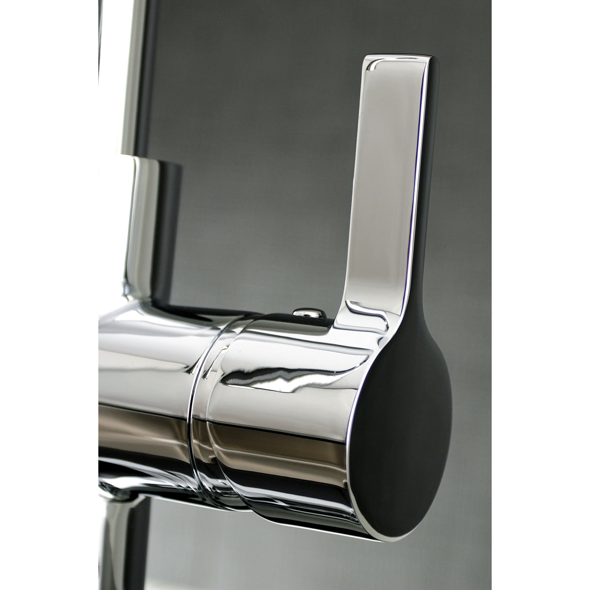 Gourmetier LS8783CTL Continental Single-Handle Pull-Down Kitchen Faucet