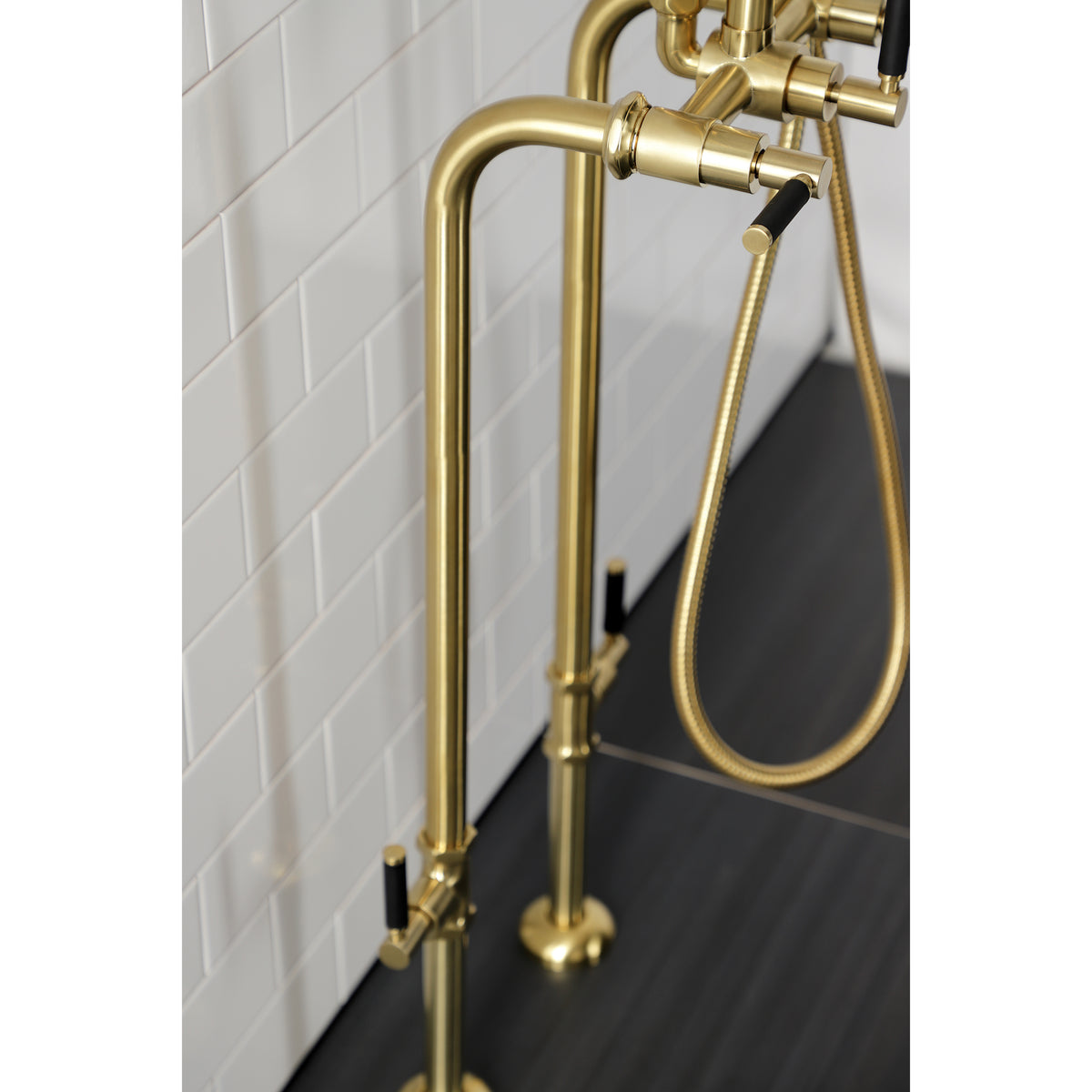 Vintage CCK8406DKL Concord Freestanding Tub Faucet with Supply Line,Stop Valve