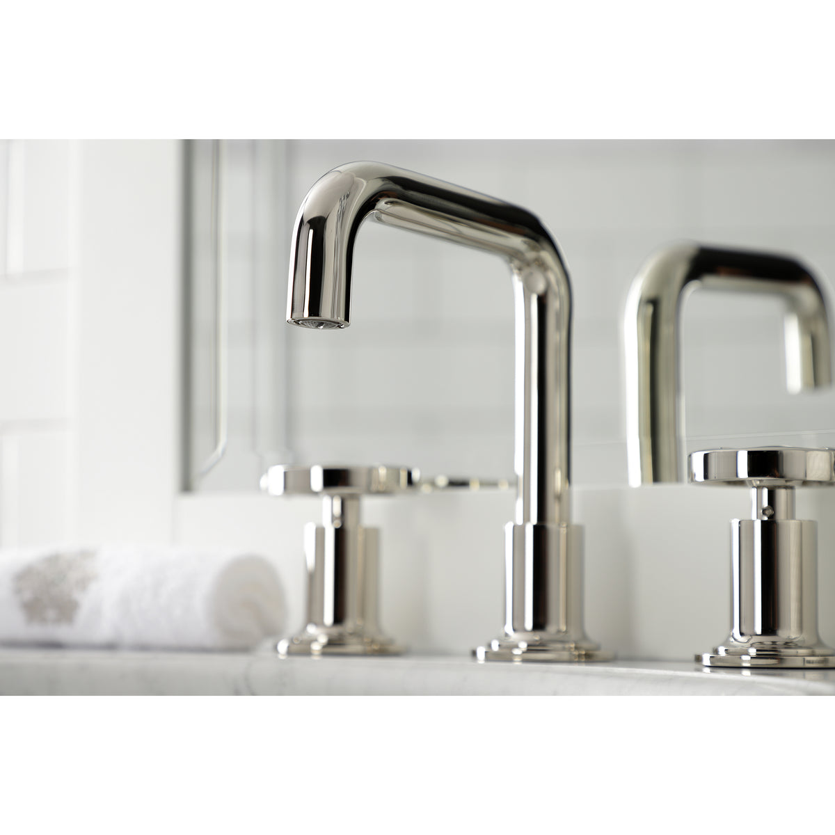 Kingston Brass KS142RXMB Belknap Widespread Bathroom Faucet with Push Pop-Up