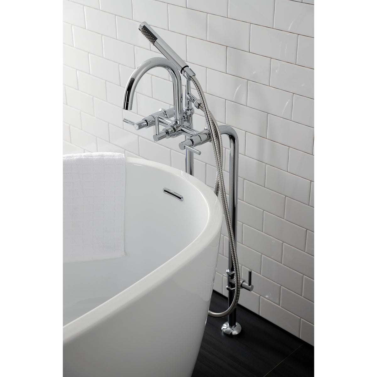 Vintage CCK8108DL Concord Freestanding Tub Faucet with Supply Line, Stop Valve
