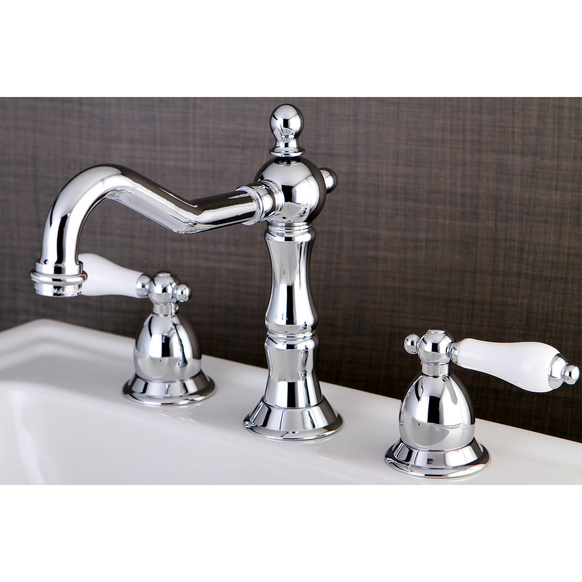 Kingston Brass KS1971PL 8 in. Widespread Bathroom Faucet