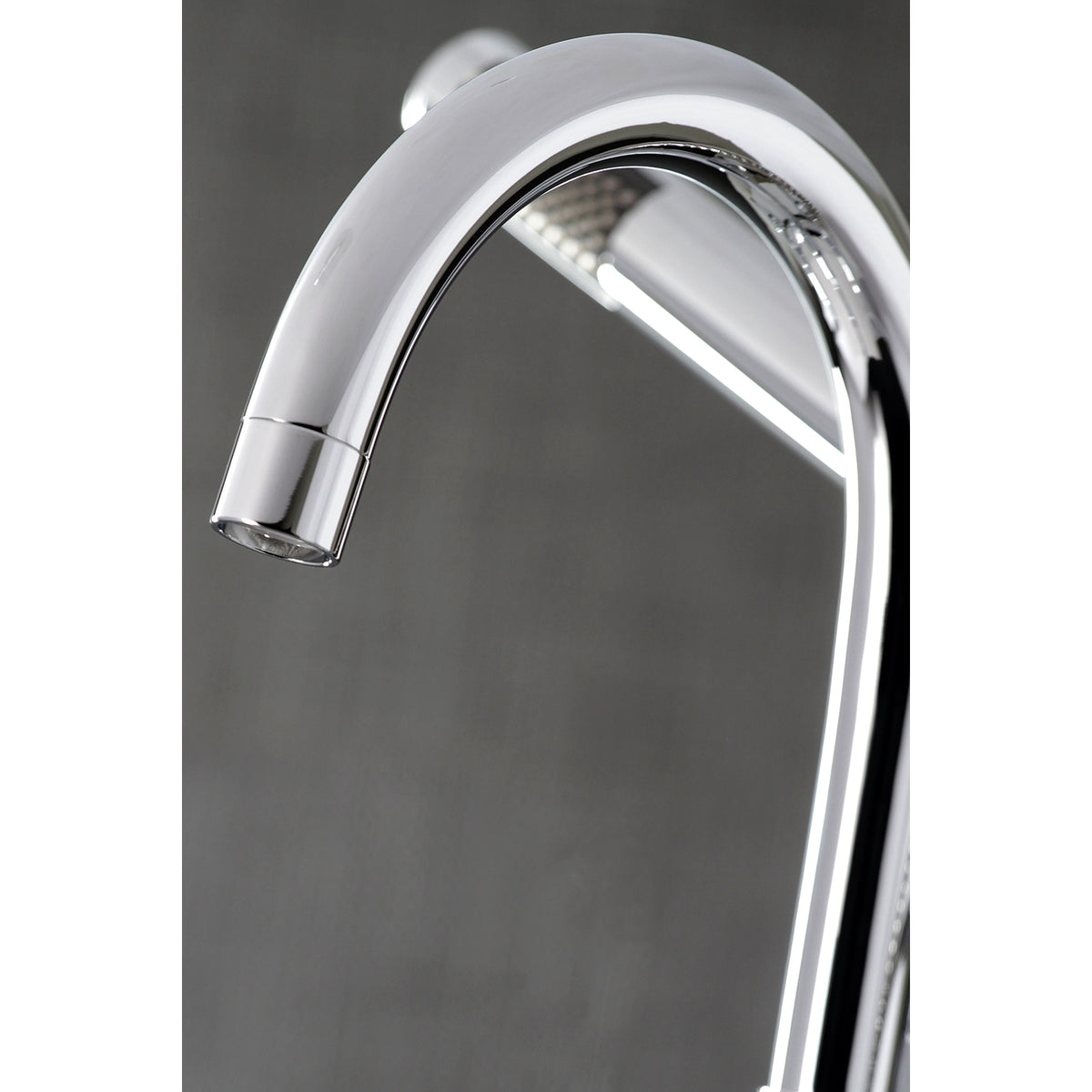 Aqua Vintage Concord 7-Inch Deck Mount Clawfoot Tub Faucet