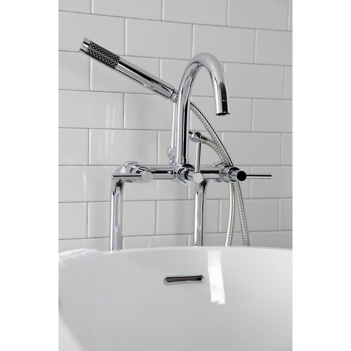Vintage CCK8108DL Concord Freestanding Tub Faucet with Supply Line, Stop Valve