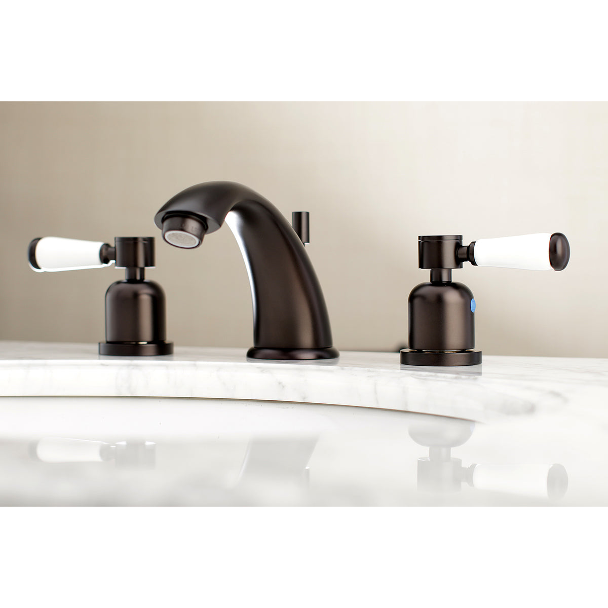 Kingston Brass KB8962DPL 8 in. Widespread Bathroom Faucet