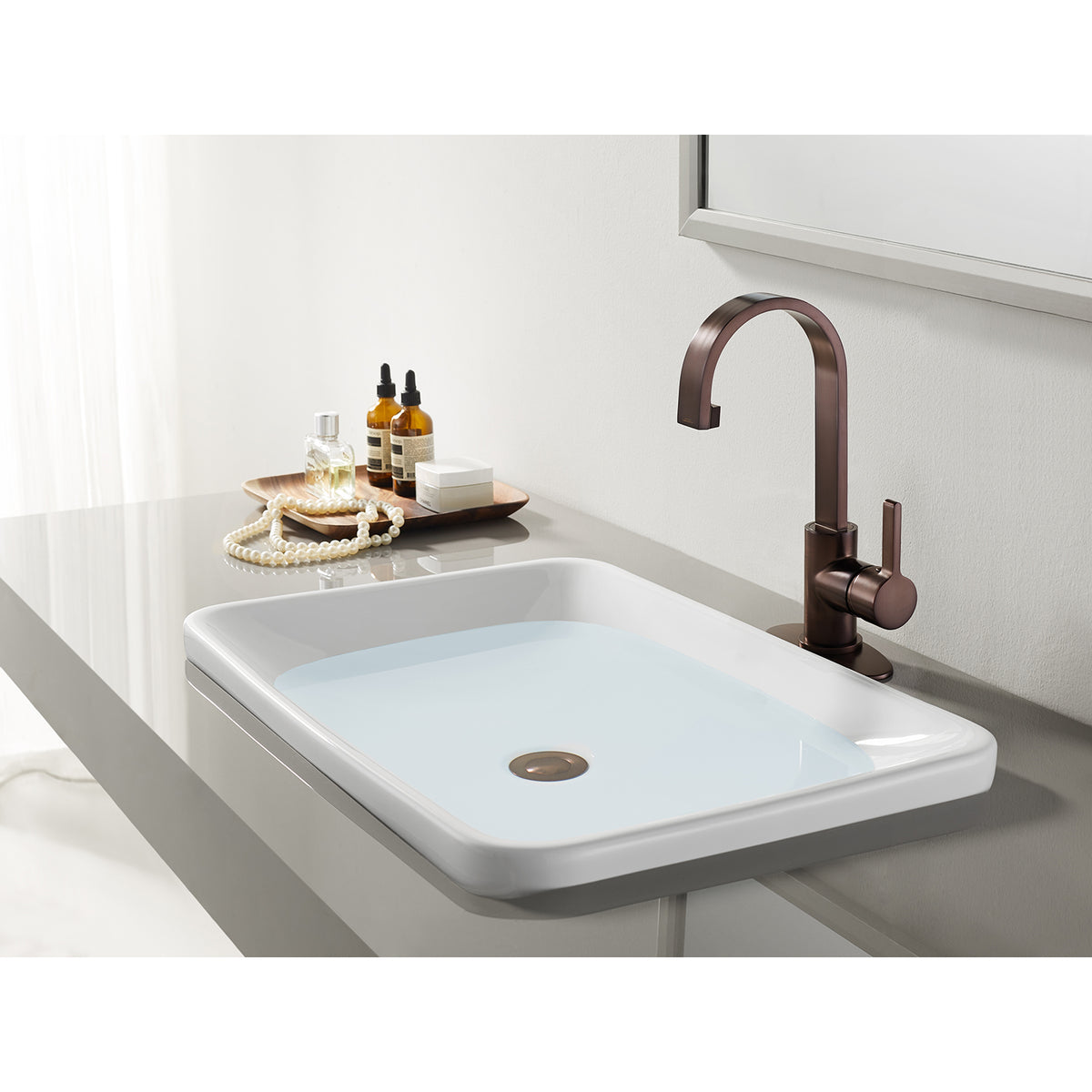 Fauceture LS8218CTL Continental Single-Handle Bathroom Faucet