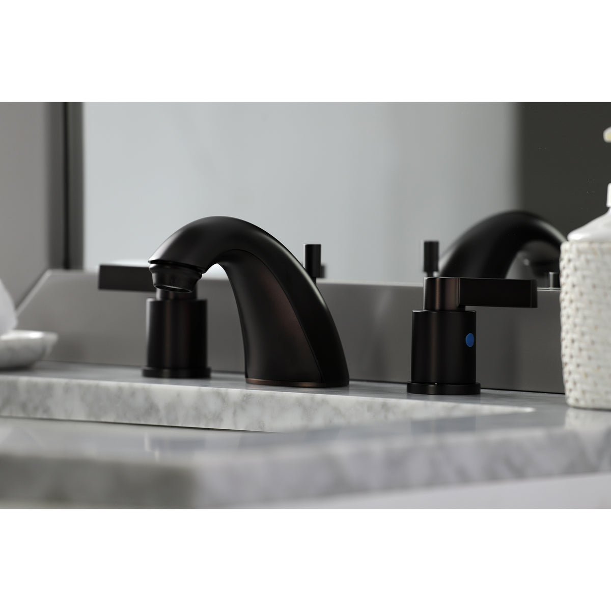 Kingston Brass FB8955NDL Mini-Widespread Bathroom Faucet