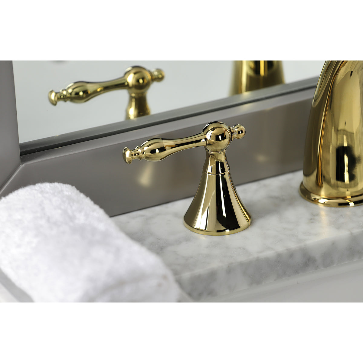 Kingston Brass KS2971NL 8 in. Widespread Bathroom Faucet