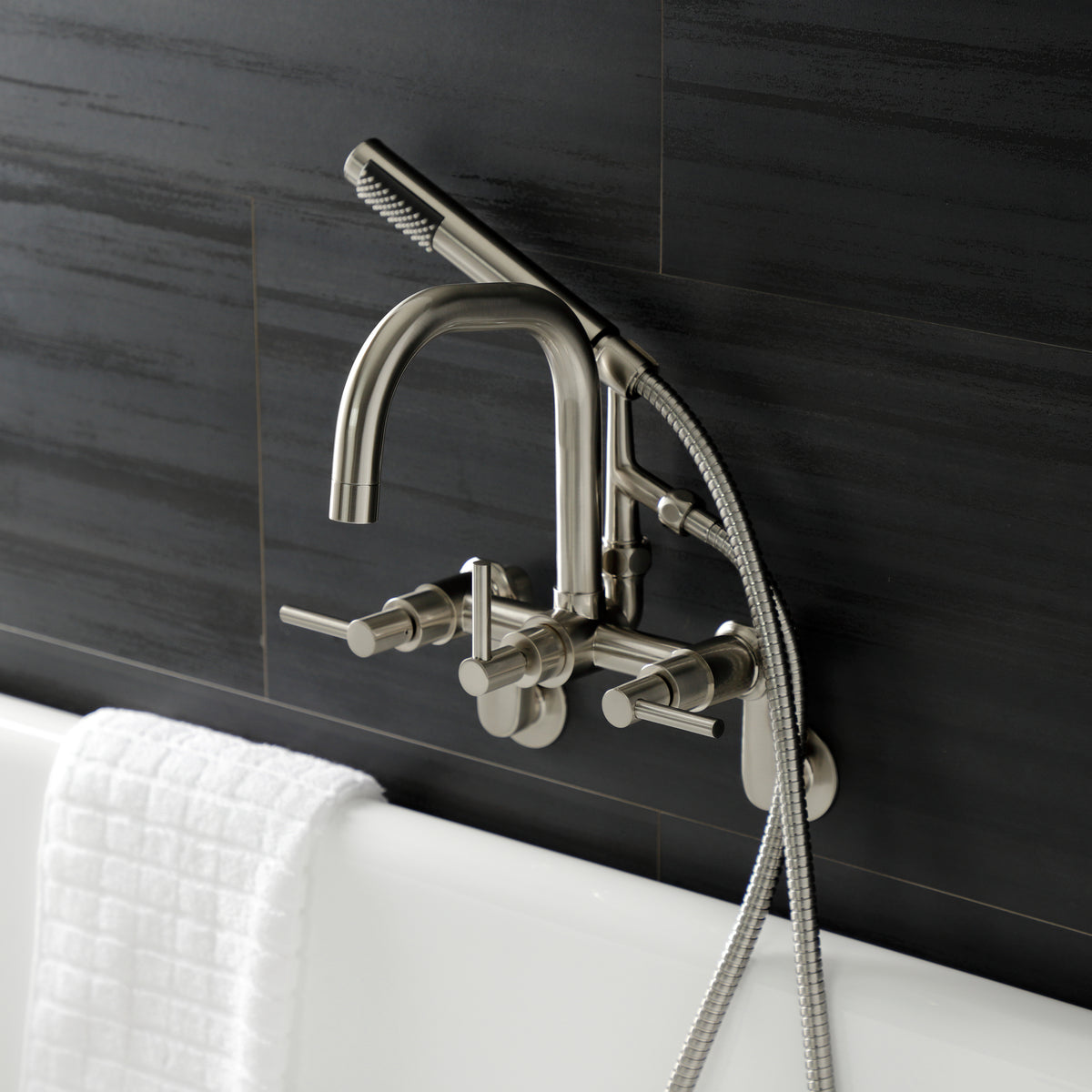 Vintage AE8458DL Concord Wall Mount Clawfoot Tub Faucet