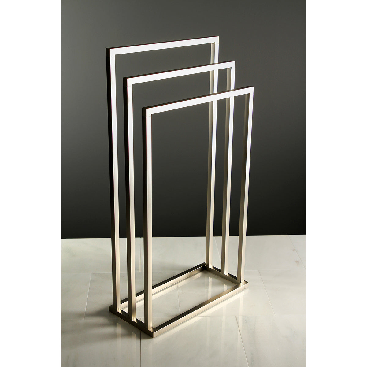 Kingston Brass Edenscape 3-Tier Pedestal Towel Rack