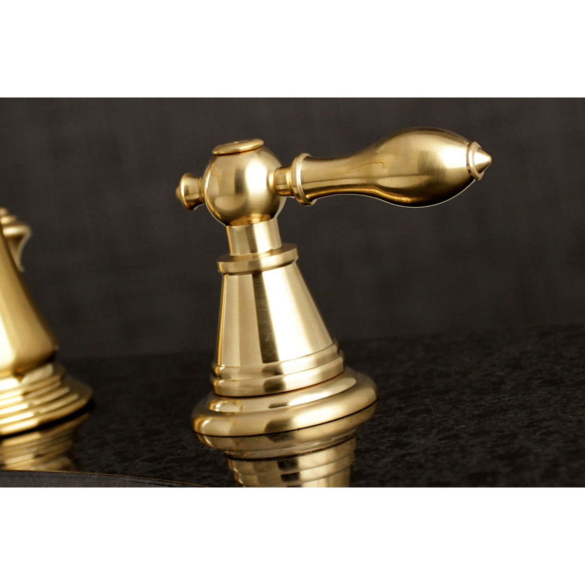 Fauceture FSC1970AL English Classic Widespread Bathroom Faucet