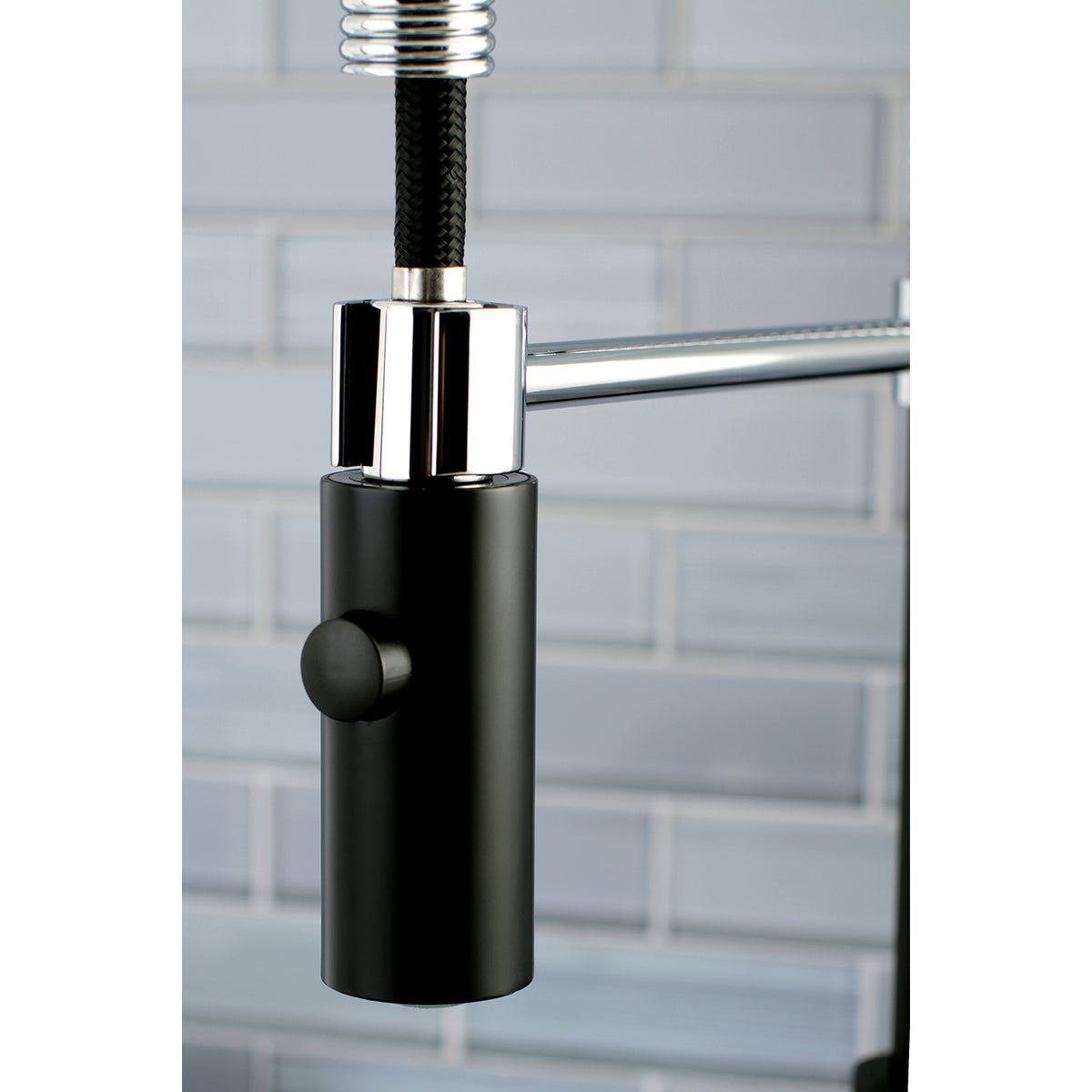 Gourmetier LS8777CTL Continental Single-Handle Pre-Rinse Kitchen Faucet