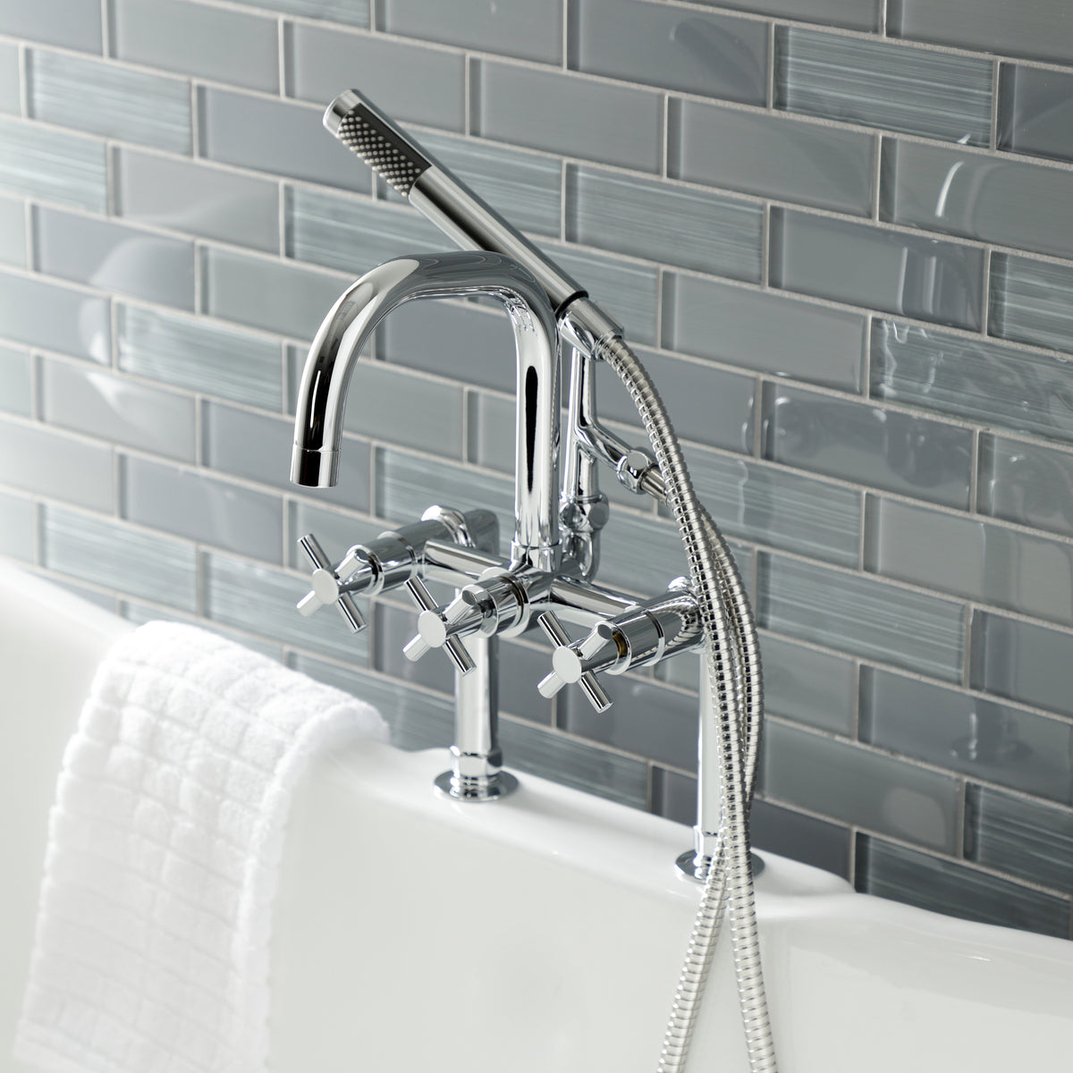 Aqua Vintage Concord Deck Mount Clawfoot Tub Faucet