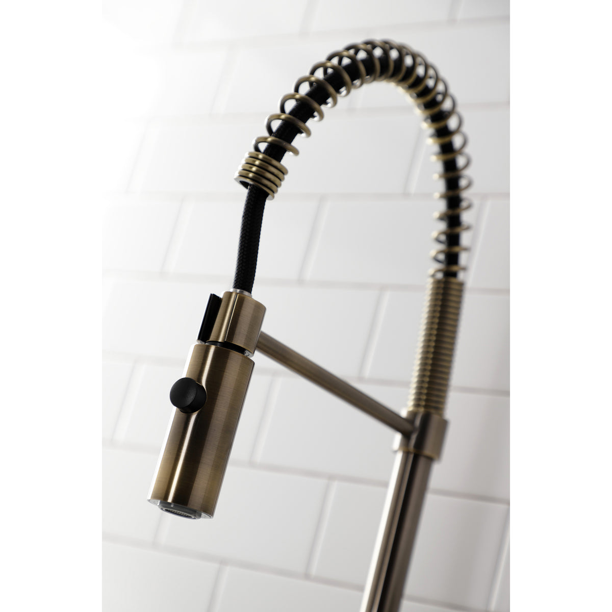 Gourmetier LS8777CTL Continental Single-Handle Pre-Rinse Kitchen Faucet
