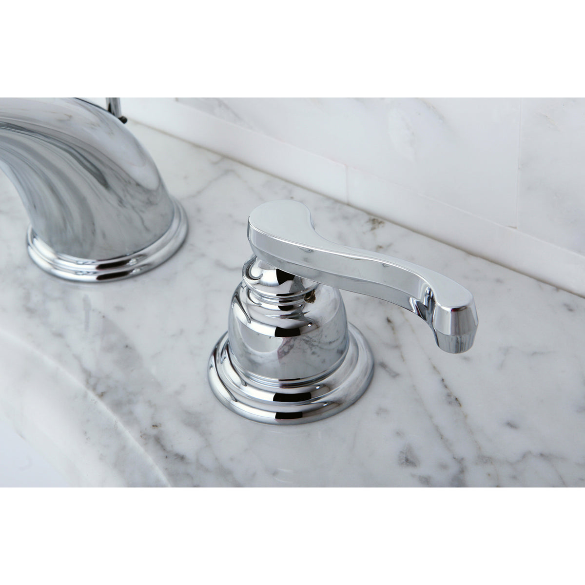 Kingston Brass KB8965FL 8 in. Widespread Bathroom Faucet