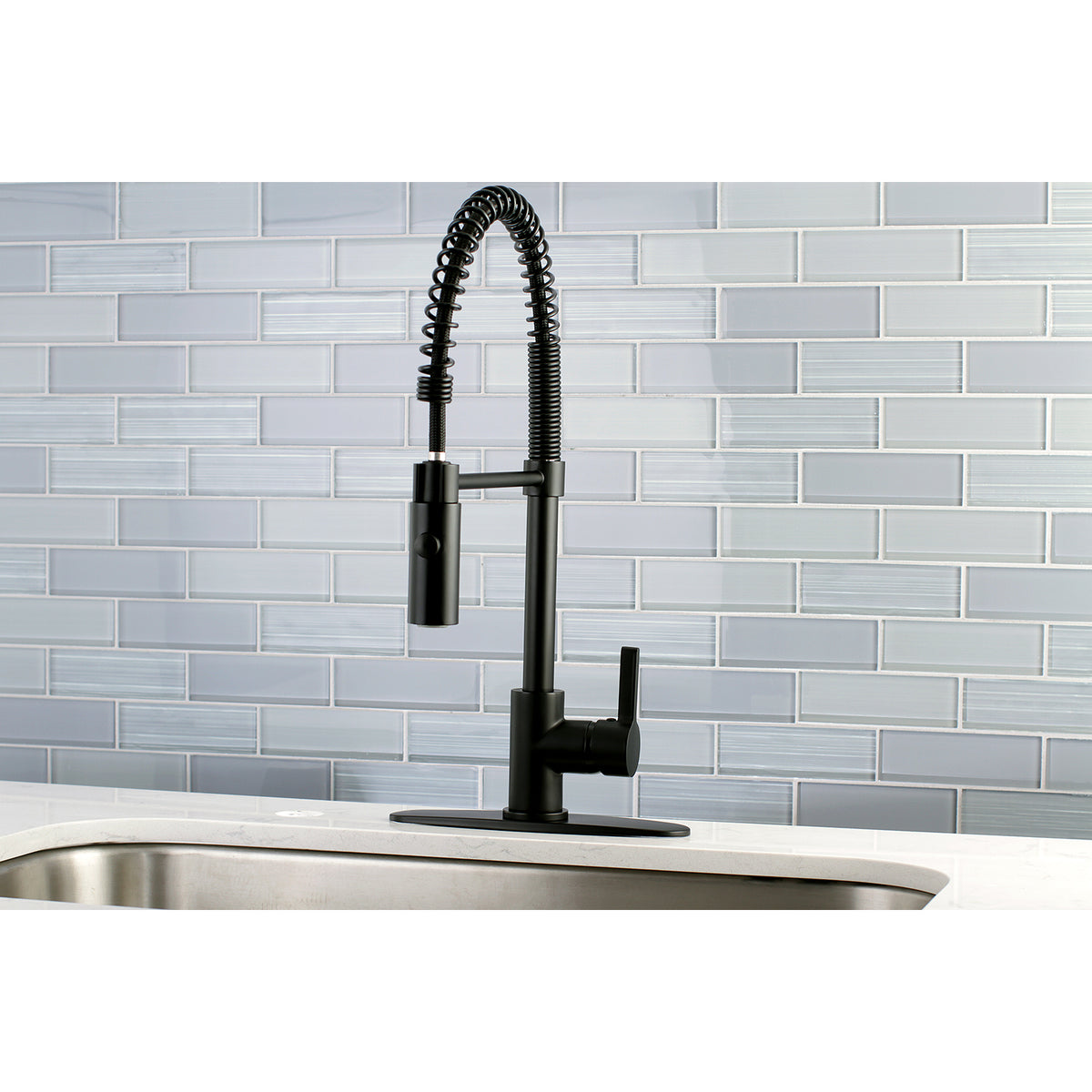 Gourmetier LS8777CTL Continental Single-Handle Pre-Rinse Kitchen Faucet