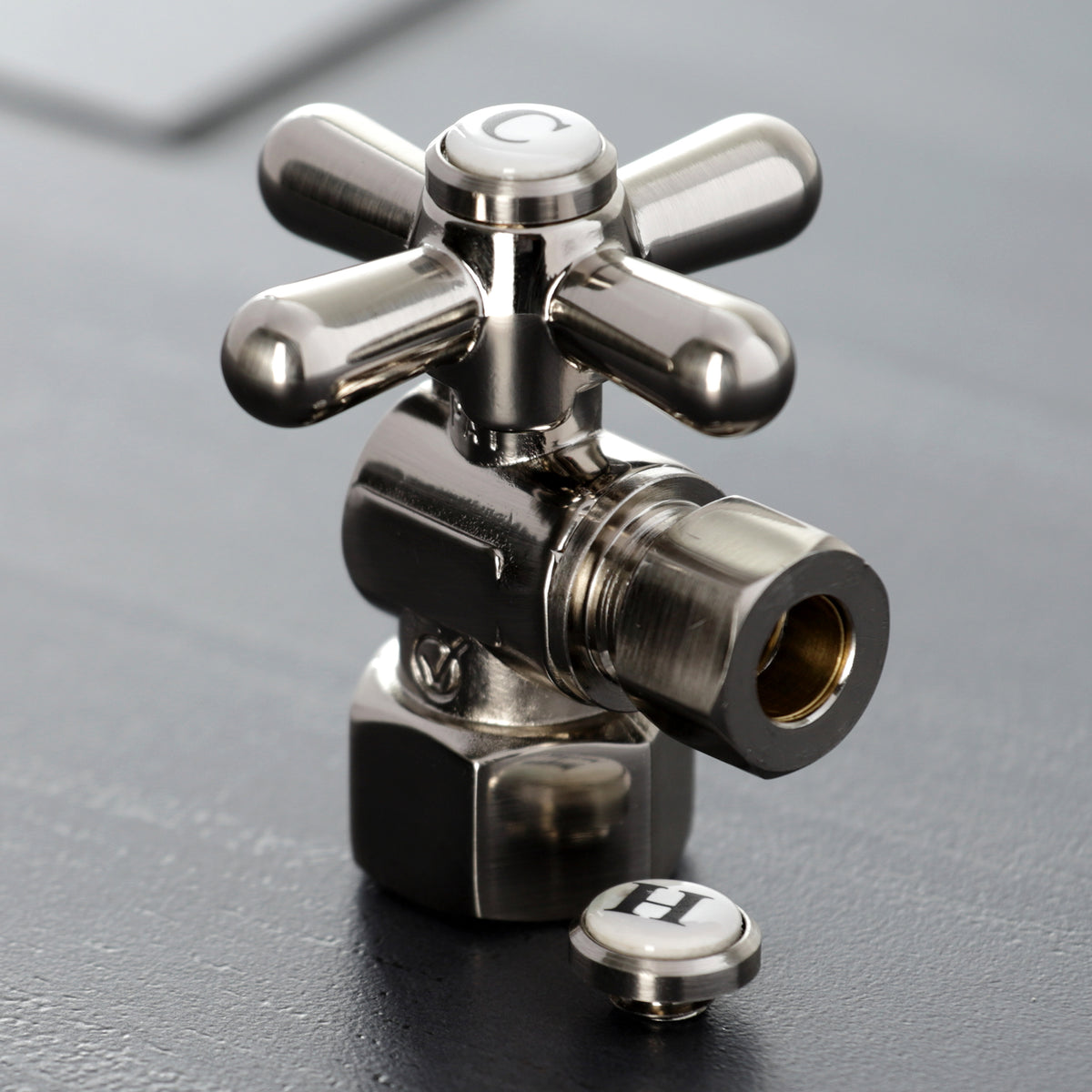 Kingston Brass Quarter Turn Valve (1/2&quot; FIP X 3/8&quot; O.D. Compression)