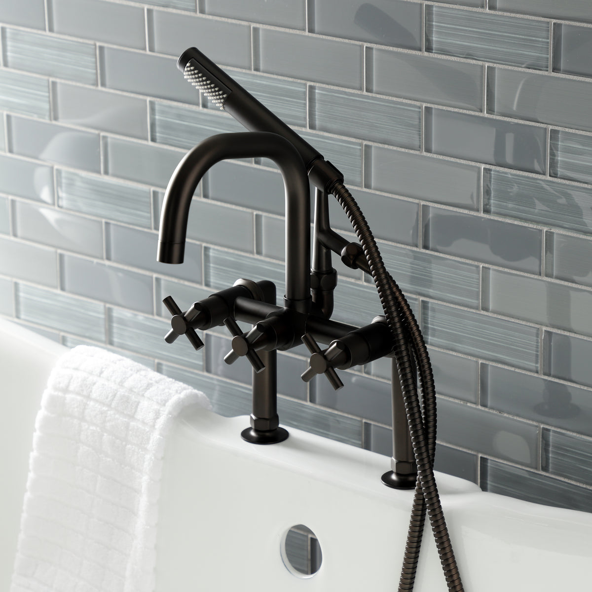 Aqua Vintage Concord Deck Mount Clawfoot Tub Faucet