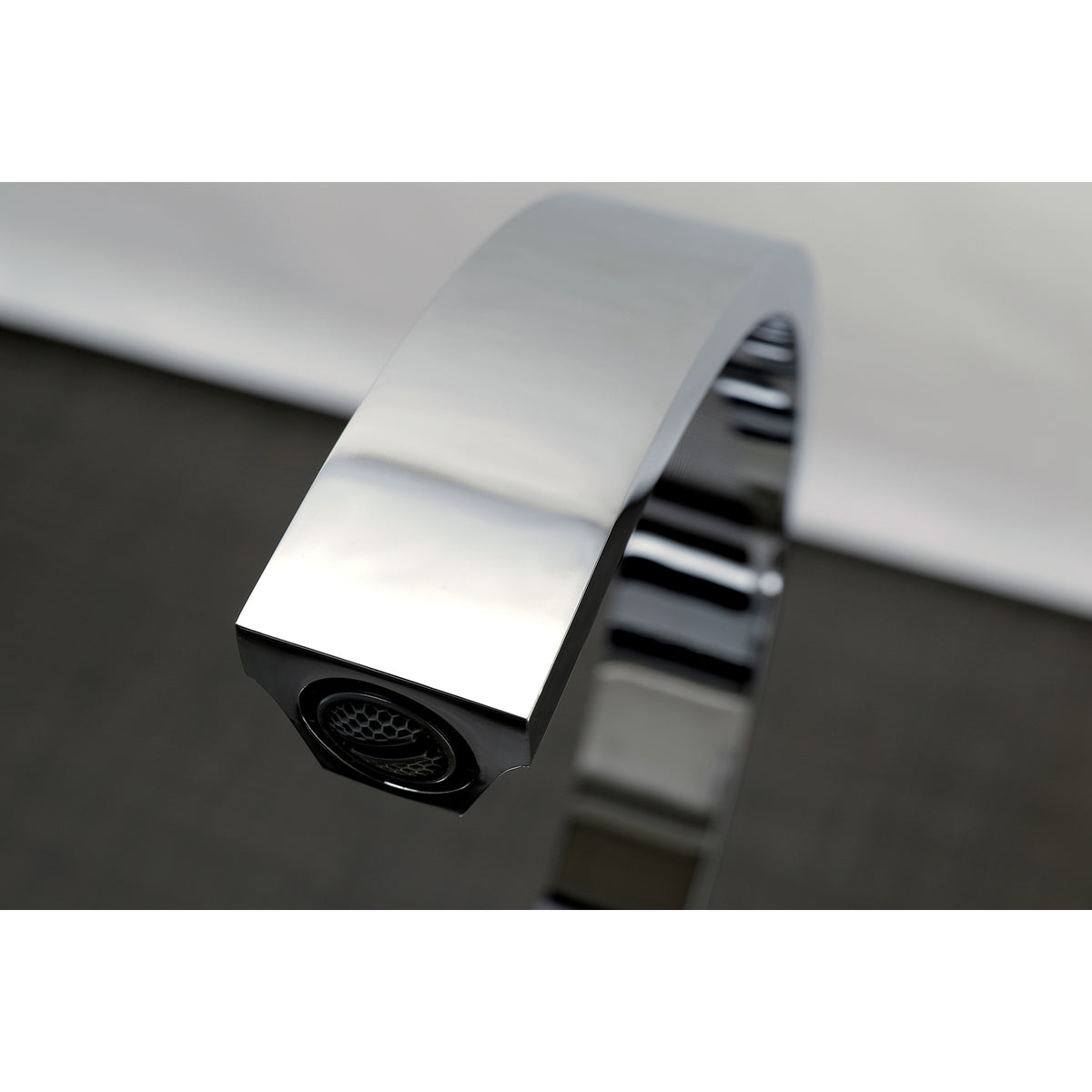 Gourmetier LS8713CTLSP Continental Single-Handle Kitchen Faucet with Side Sprayer