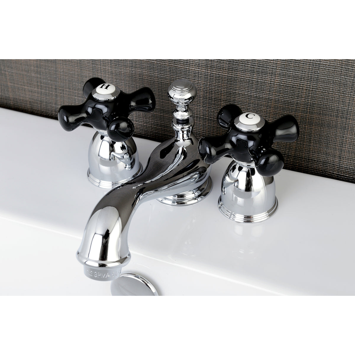 Kingston Brass KS3958PKX Duchess Mini-Widespread Bathroom Faucet