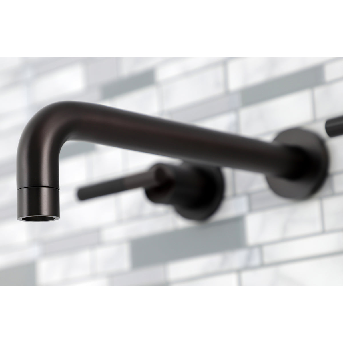 Kaiser 2-Handle Wall-Mount Roman Tub Faucet