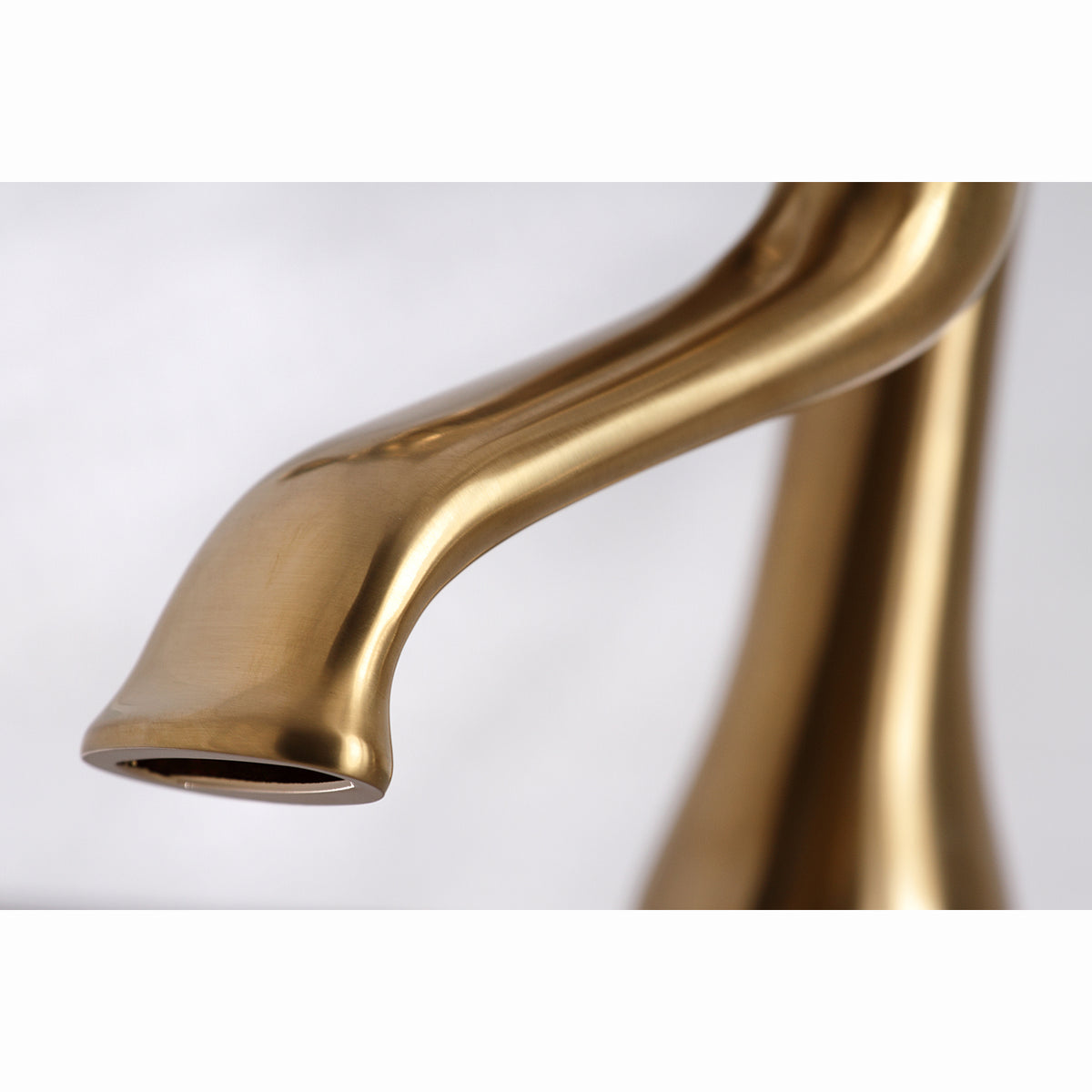 Kingston Clawfoot Tub Faucet with Hand Shower
