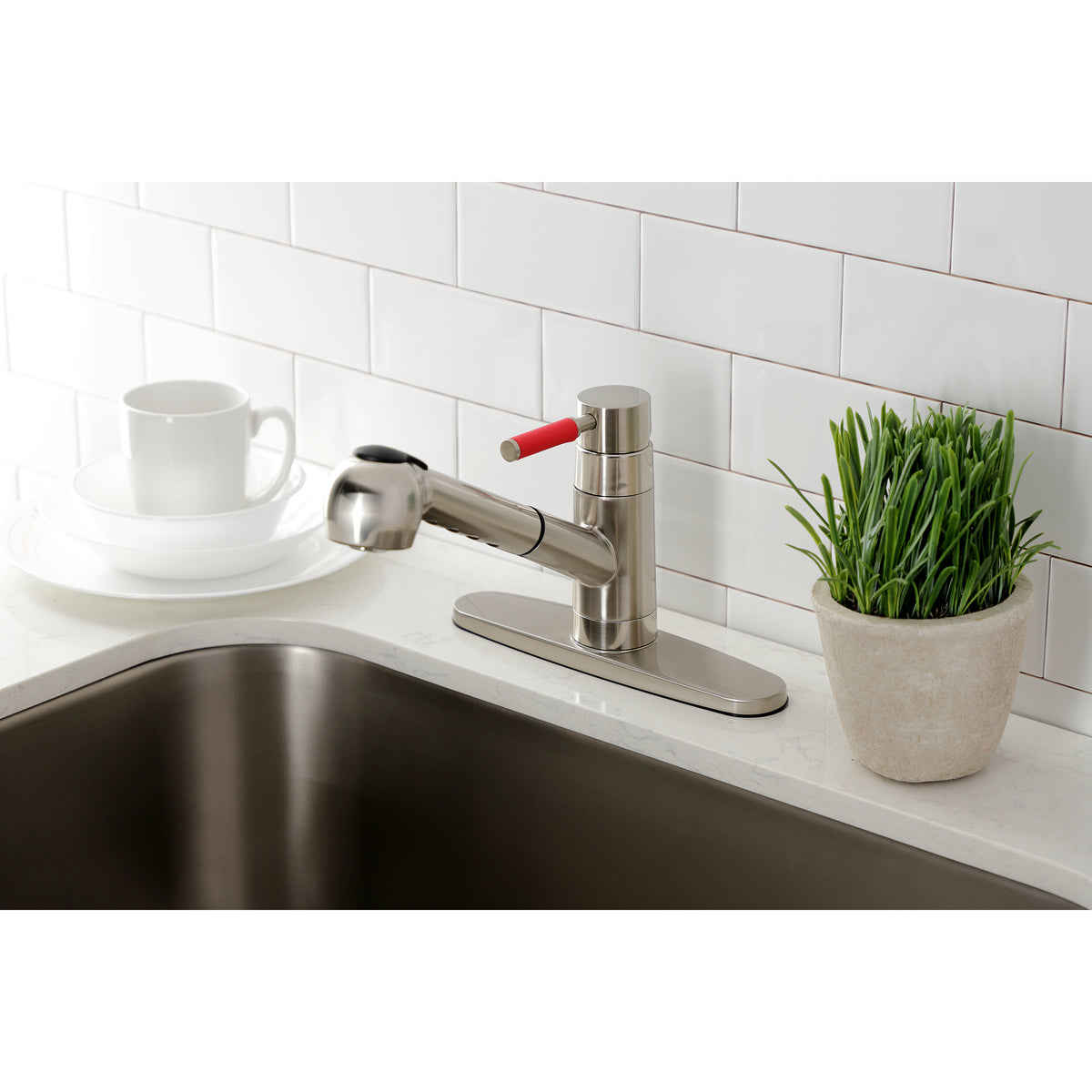 Gourmetier GSC888DKLSP Single-Handle Pull-Out Kitchen Faucet