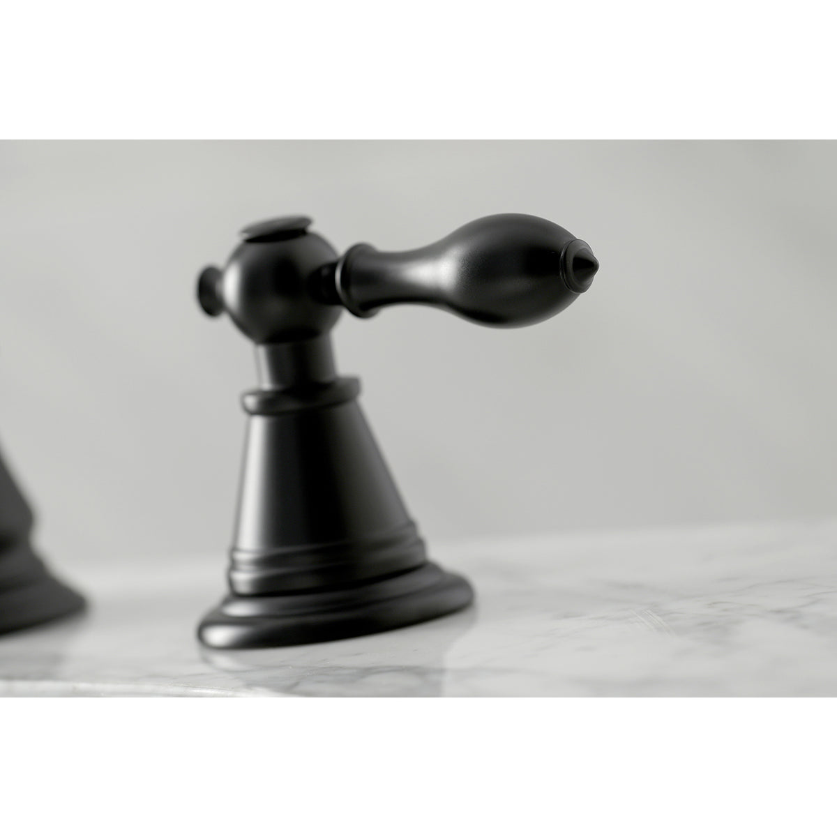 Fauceture FSC1970AL English Classic Widespread Bathroom Faucet