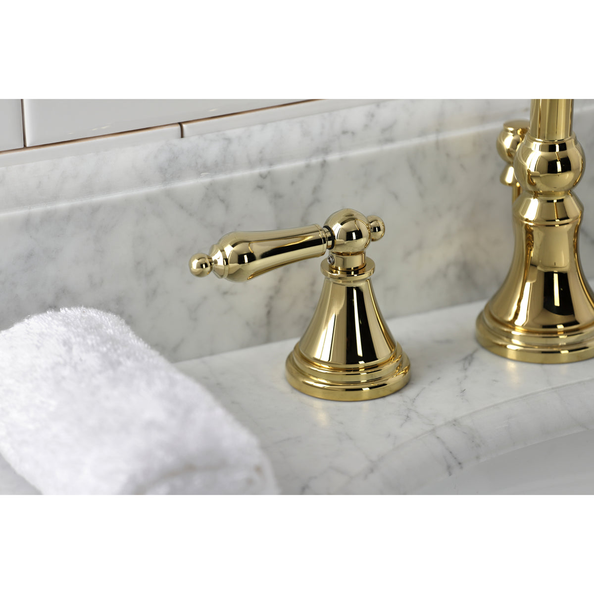 Kingston Brass KS2980AL Governor Widespread Bathroom Faucet