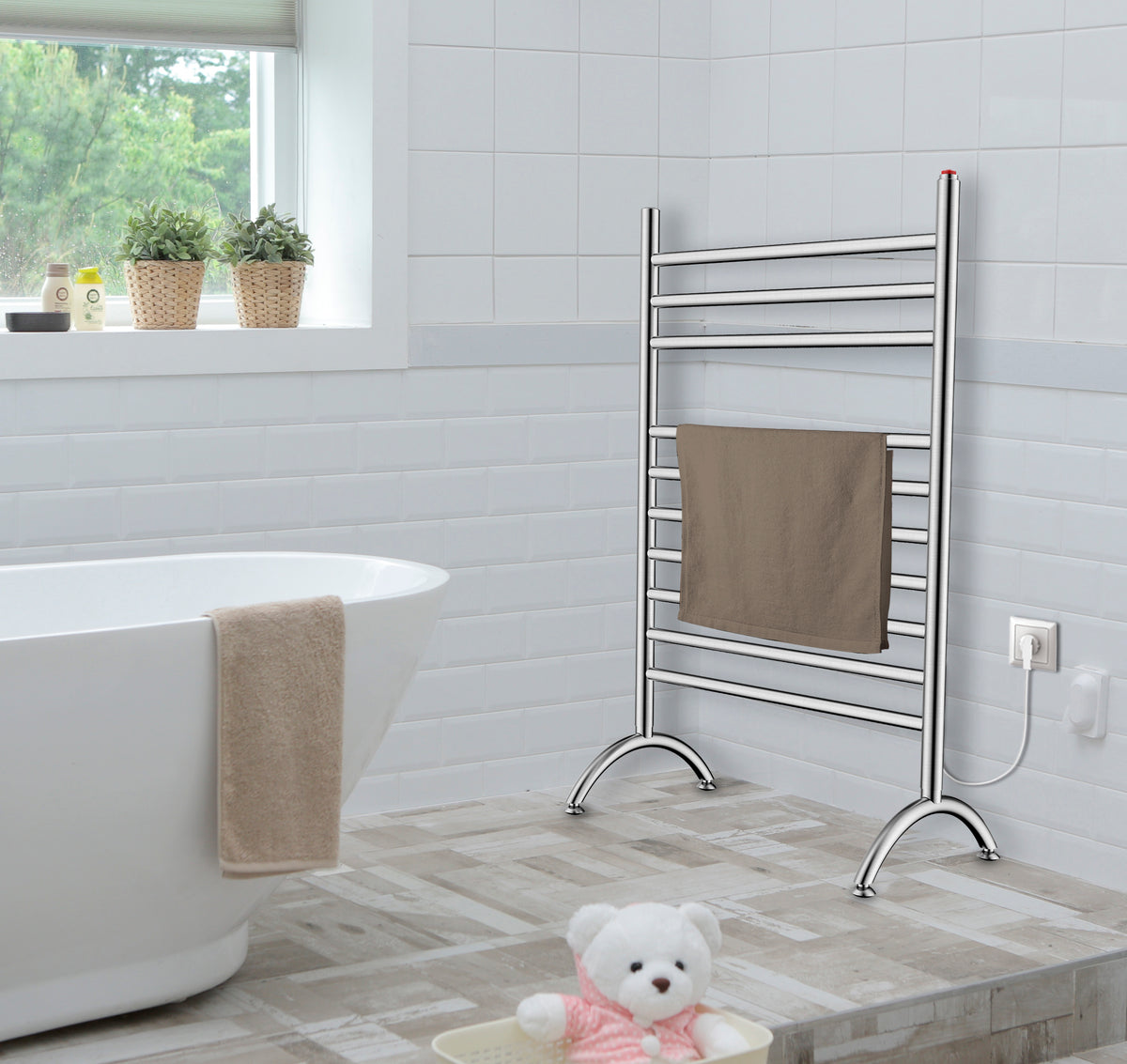 Kingston Brass Templeton Freestanding Plug-In Towel Warmer