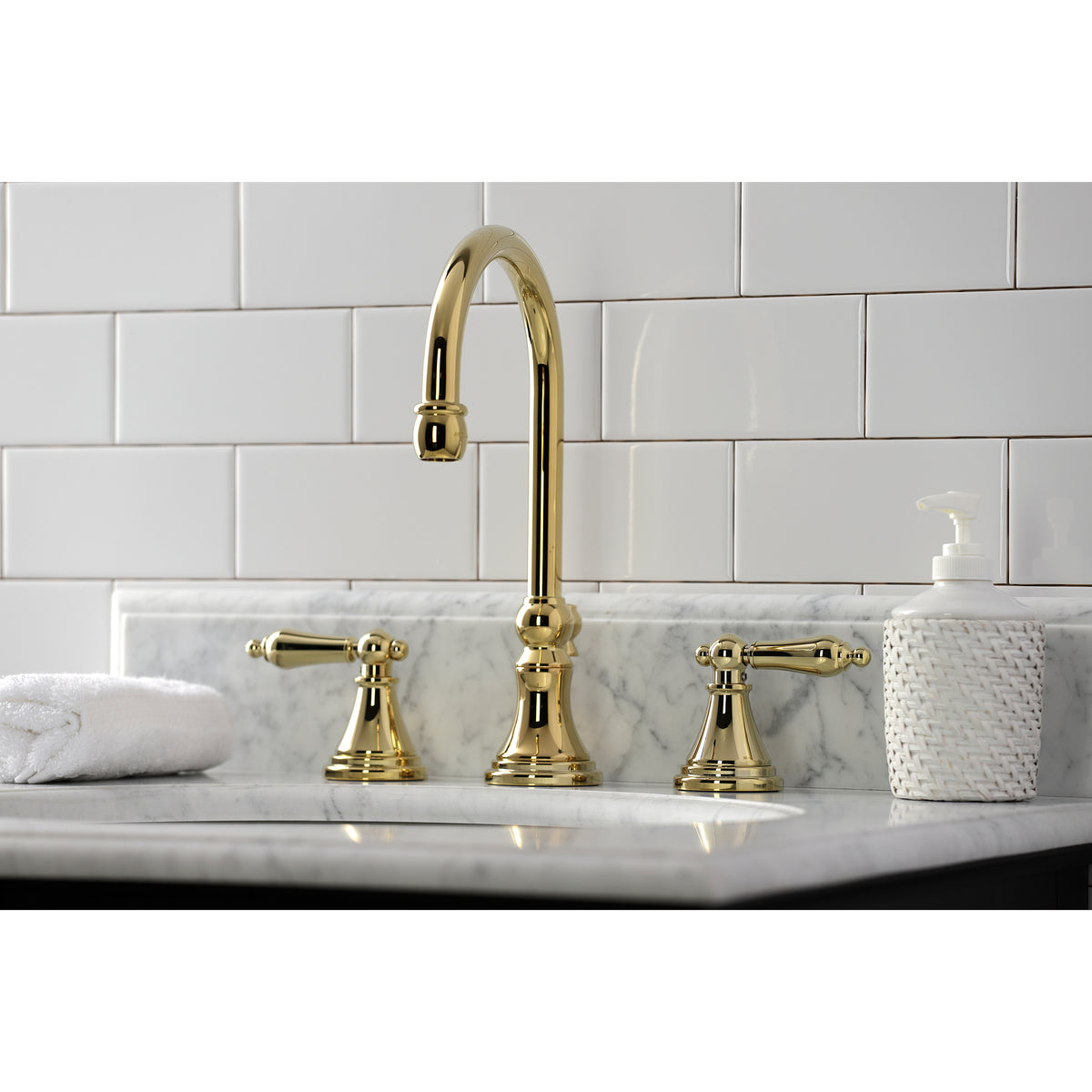 Kingston Brass KS2980AL Governor Widespread Bathroom Faucet