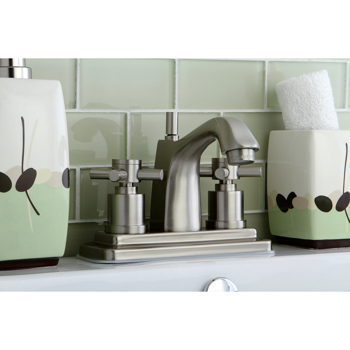 Kingston Brass KS8645DX 4 in. Centerset Bathroom Faucet