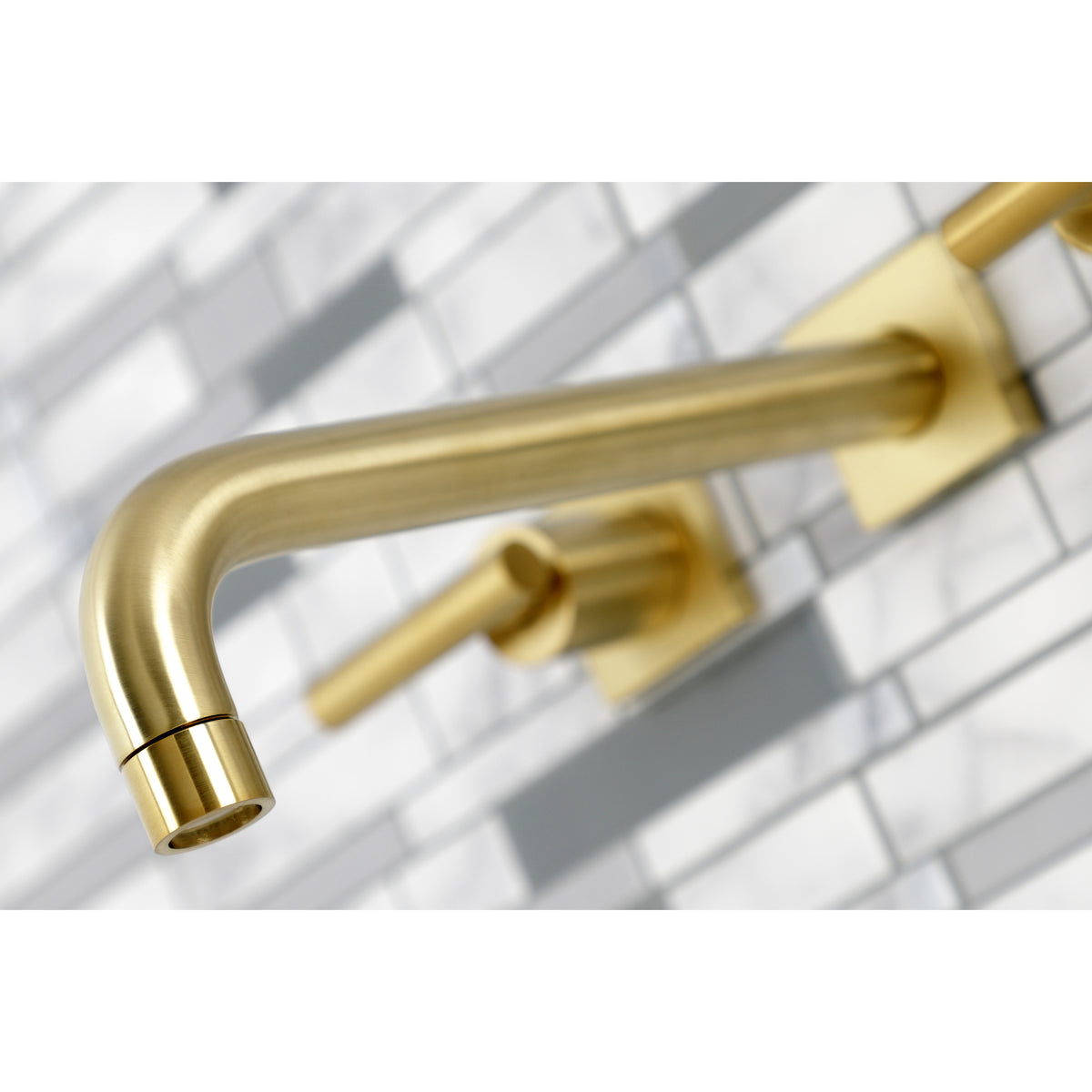 Manhattan Wall Mount Tub Faucet