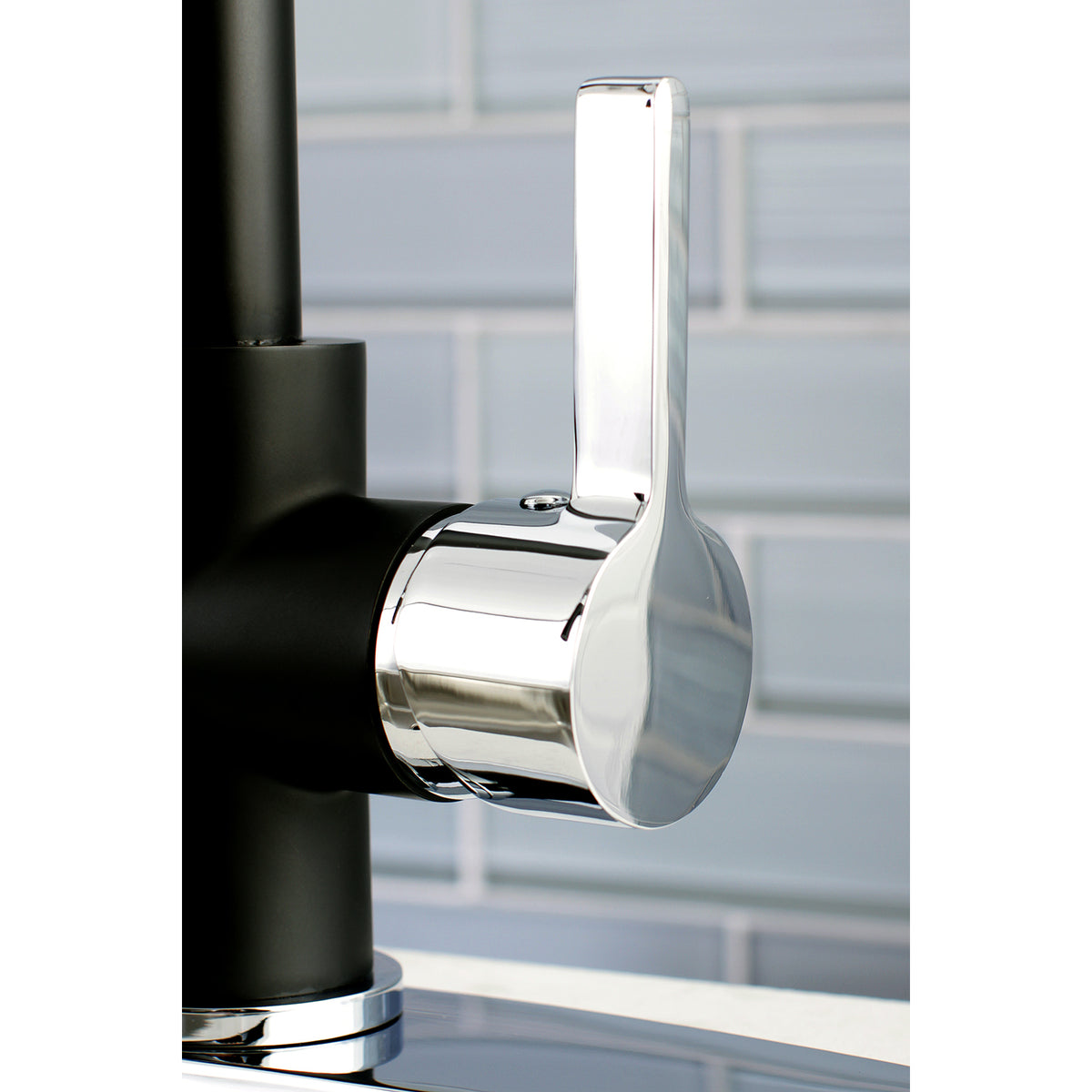 Gourmetier LS8777CTL Continental Single-Handle Pre-Rinse Kitchen Faucet