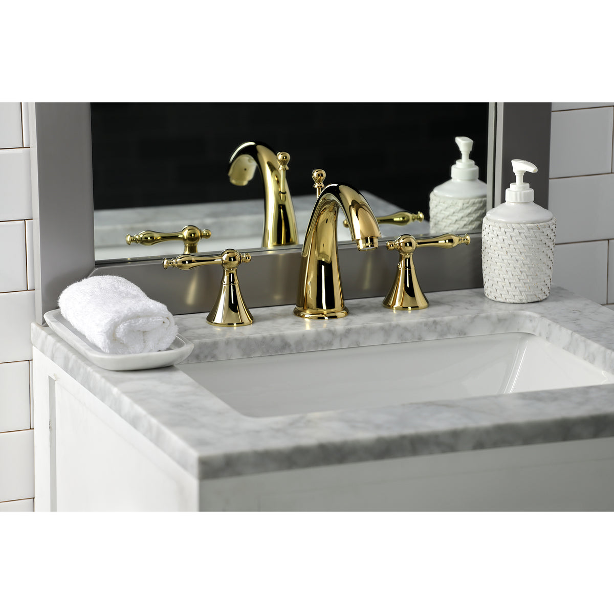 Kingston Brass KS2971NL 8 in. Widespread Bathroom Faucet
